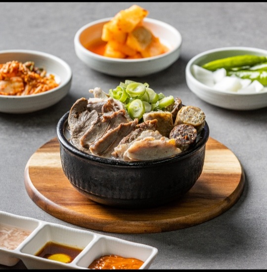 오늘도마순대국