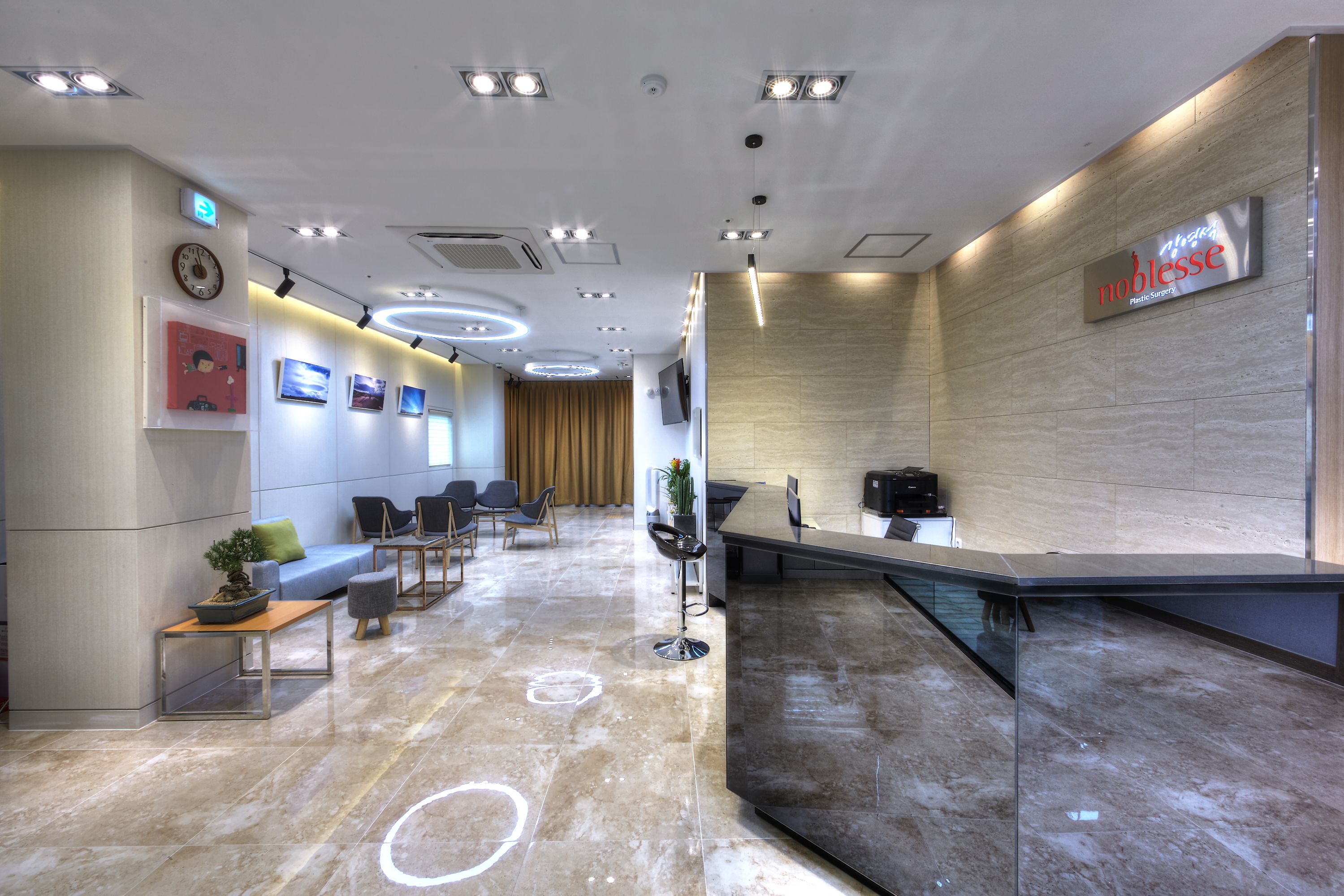 노블레스강영석성형외과 대표 이미지