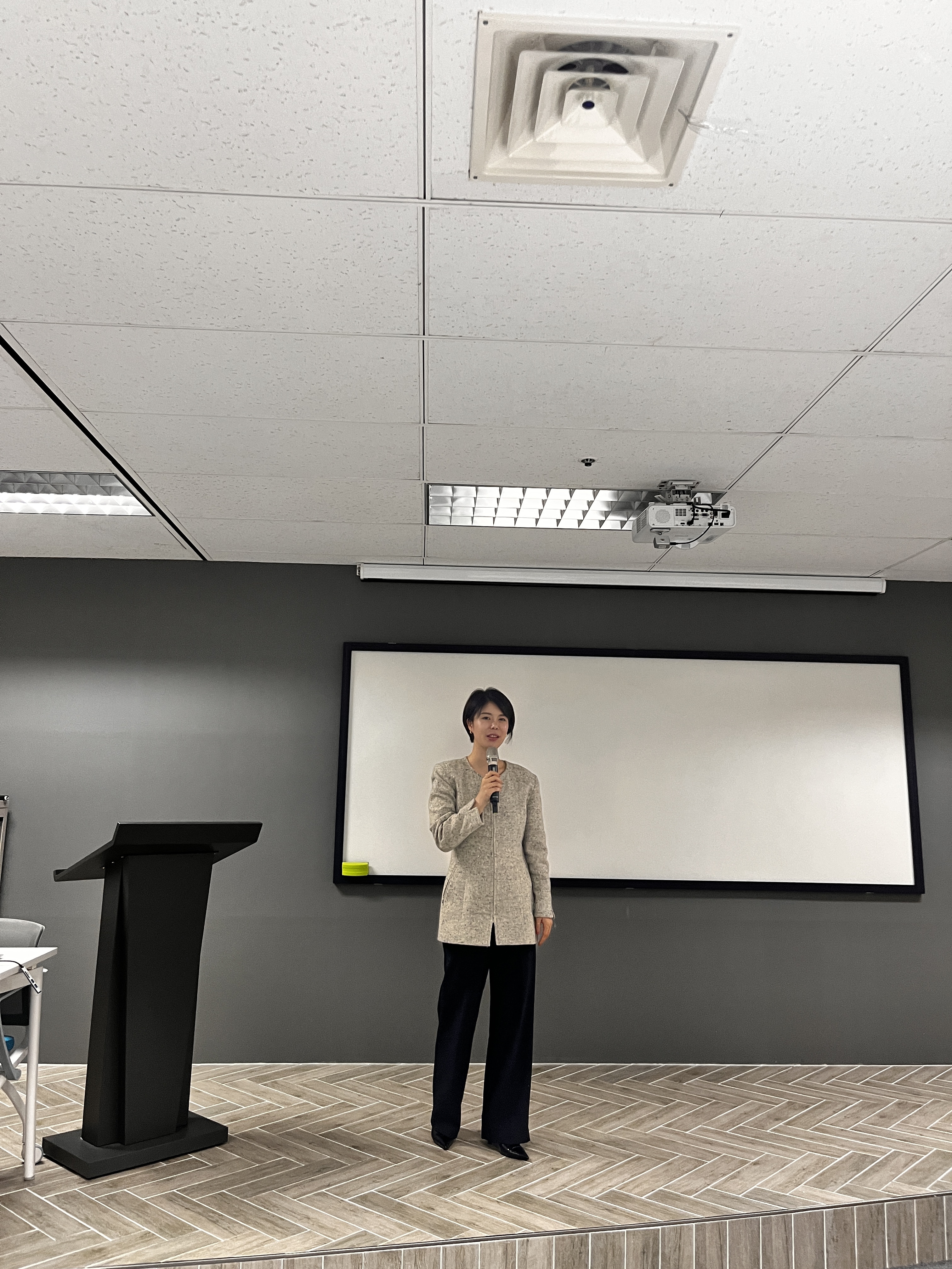 다르아크네 대표 이미지