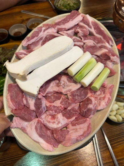 참숯불뒷고기