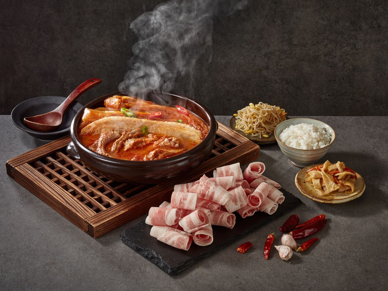 판3고항아리찐대박김치찜 이천부발점