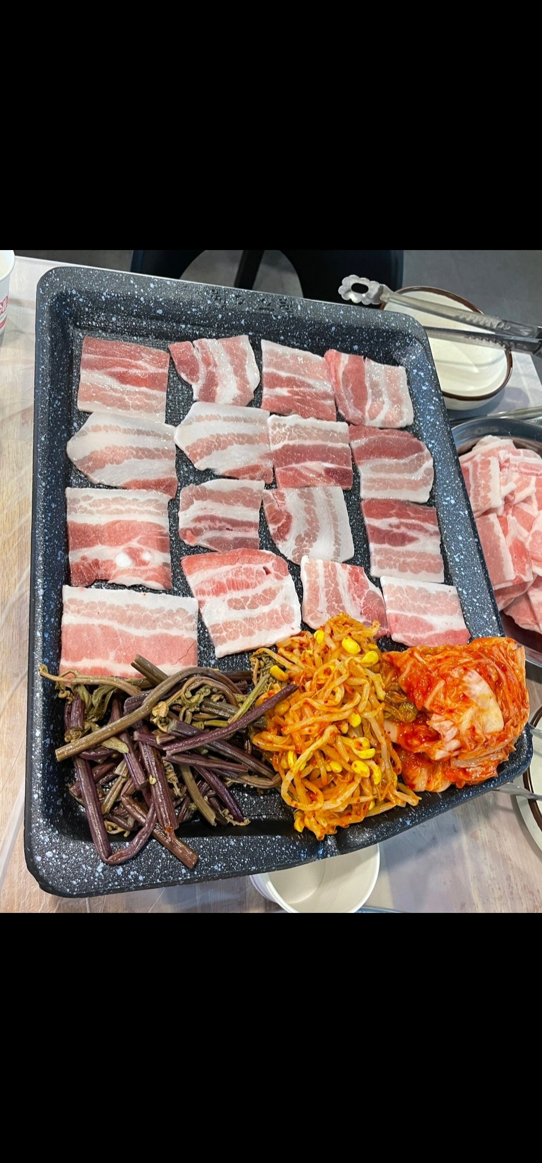 김치콩나물삼겹살 반달섬점