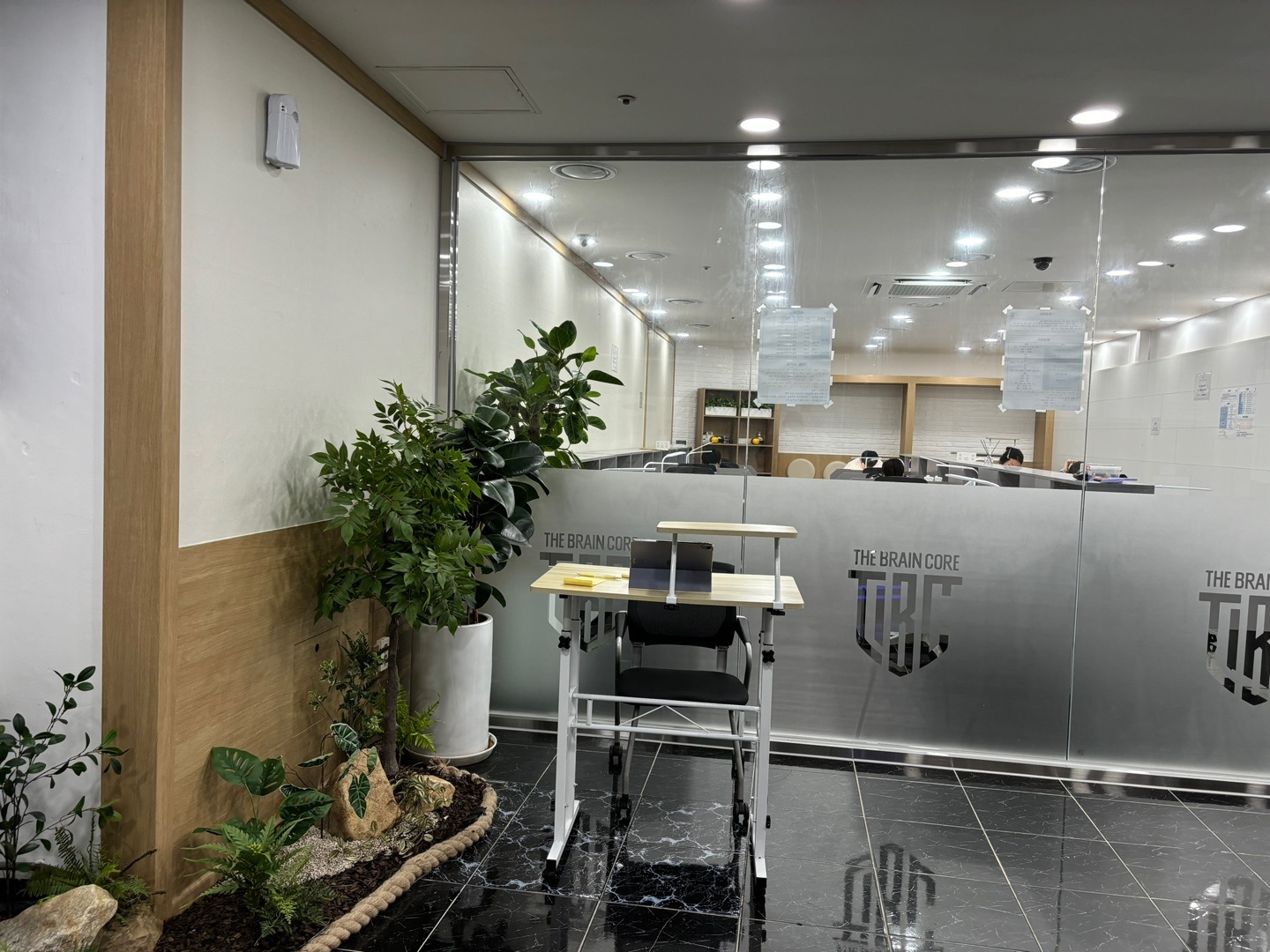 더브레인코어 스터디카페