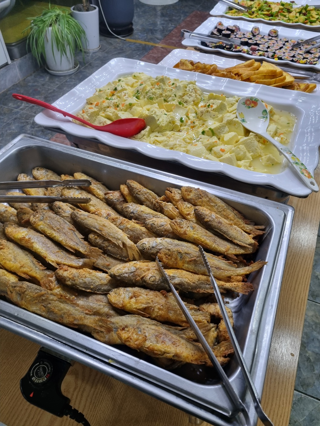 하늘땅한식뷔페
