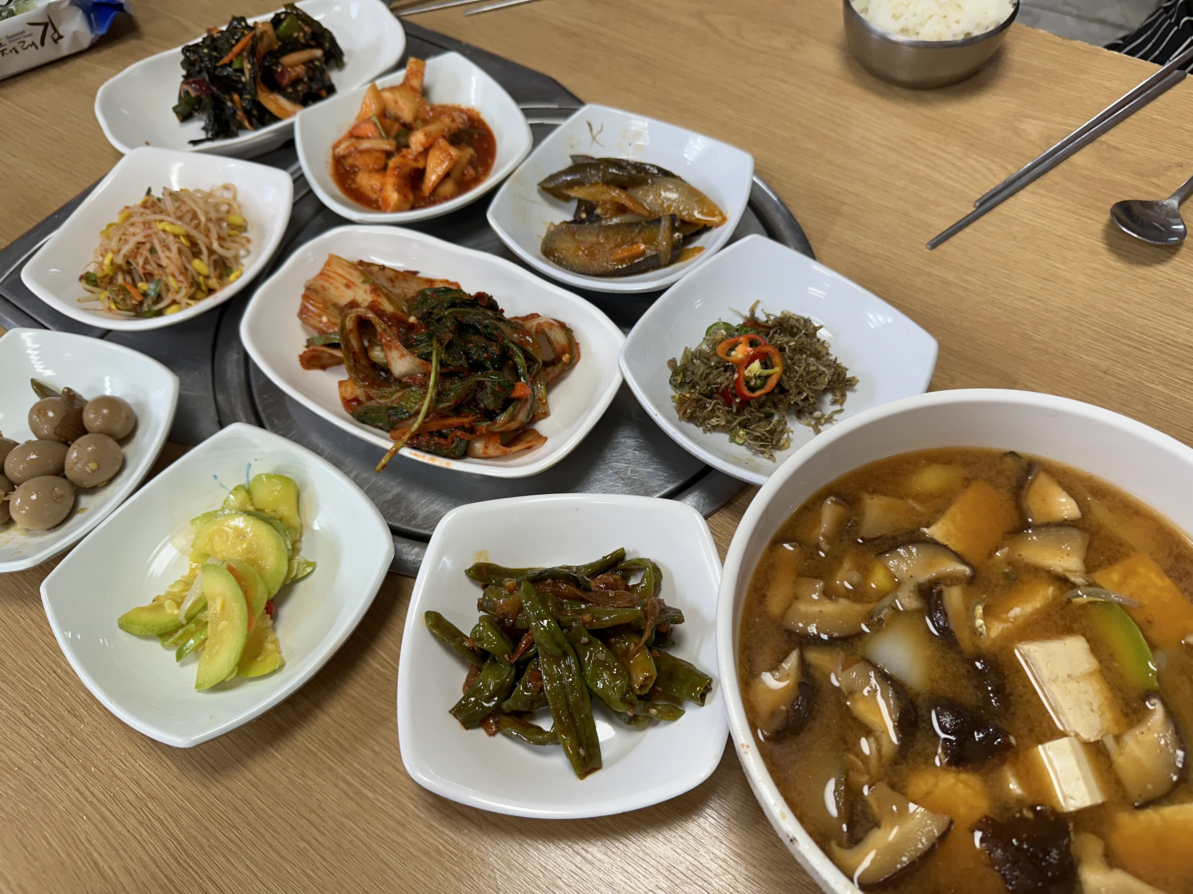 성전청자골식당