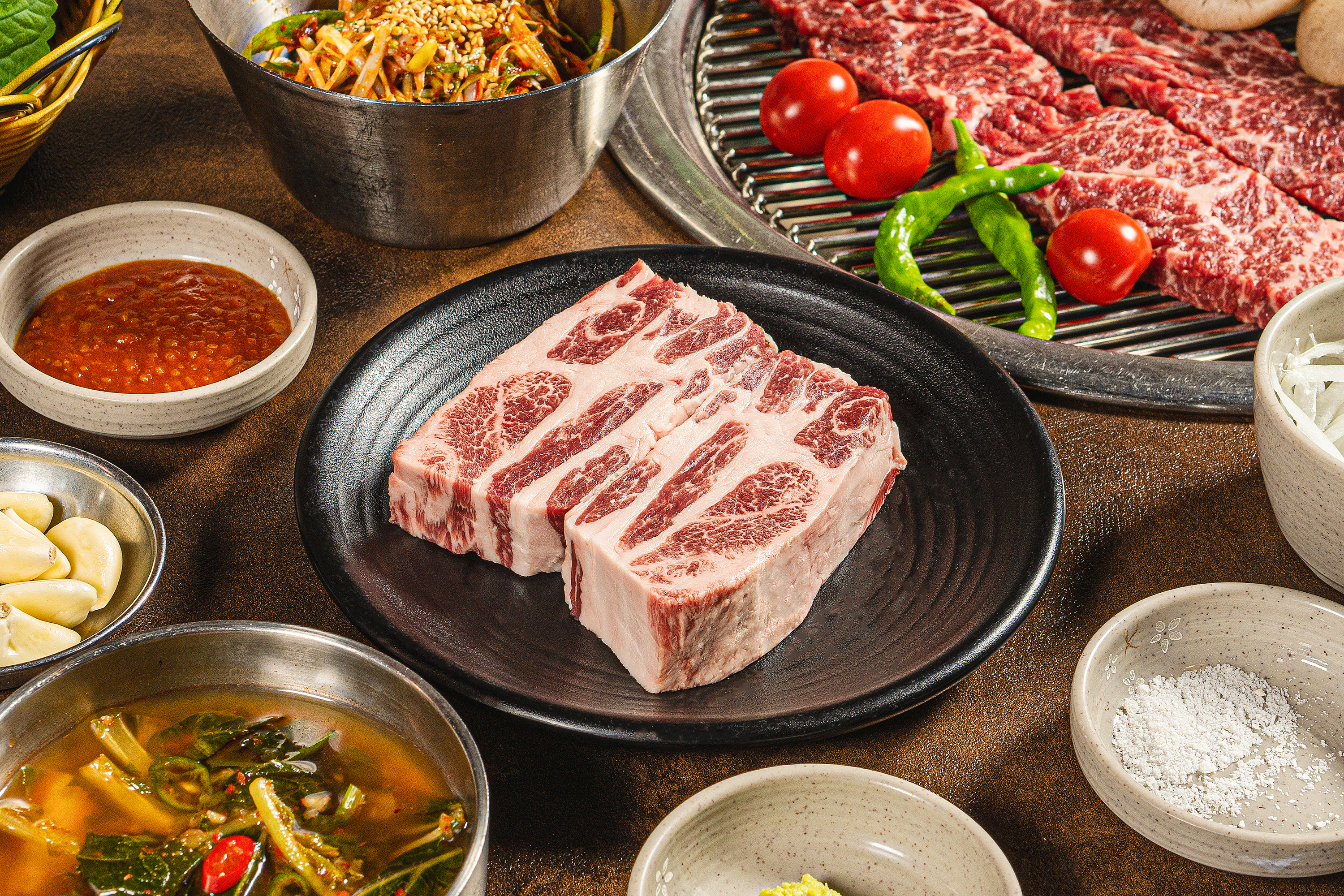 육갑식당 염창역점 내부 또는 관련 모습
