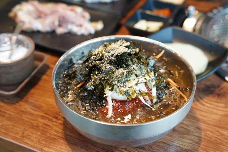 토닭토닭 참숯불닭갈비