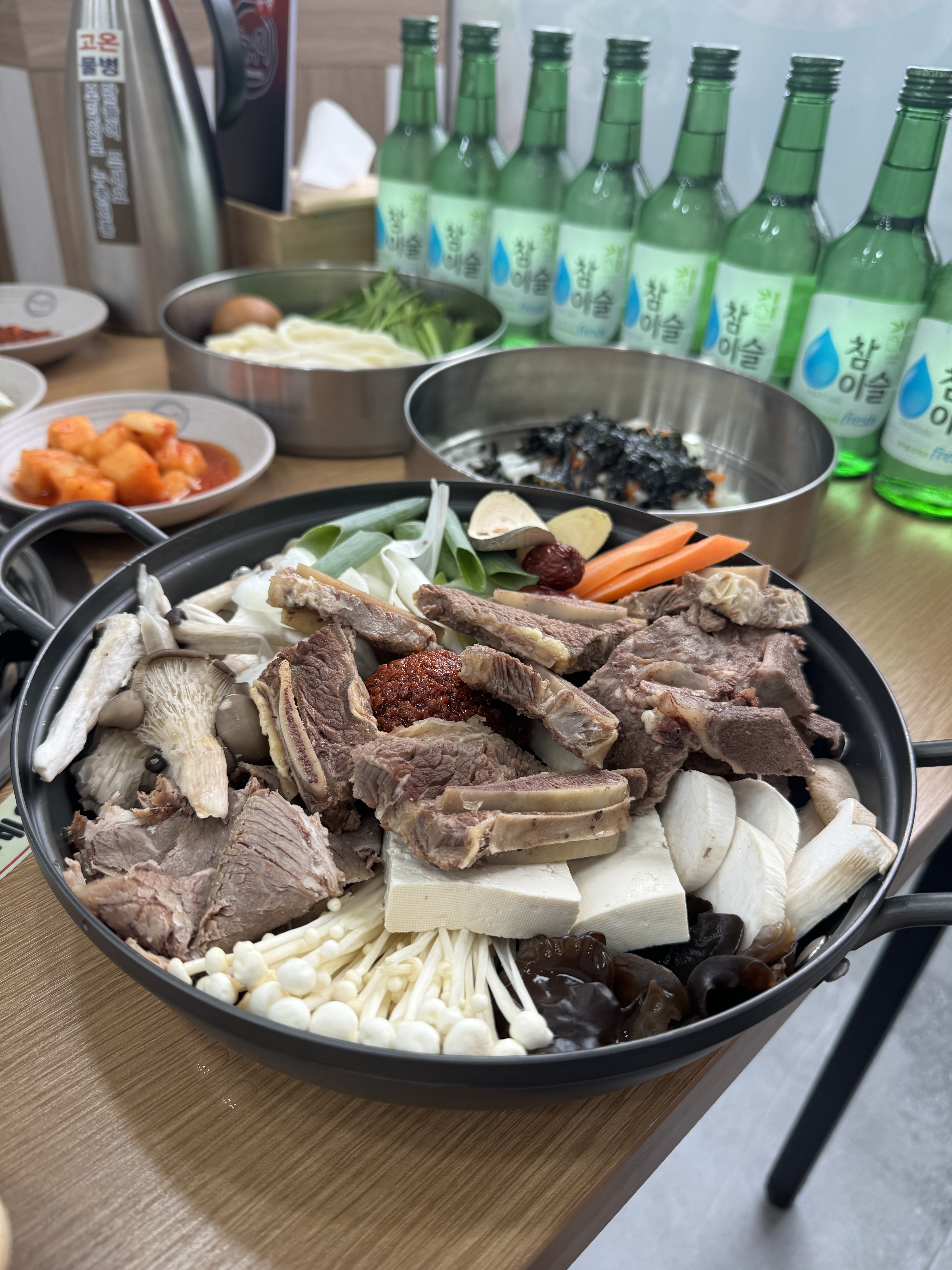 두거리우신탕 광주상무점