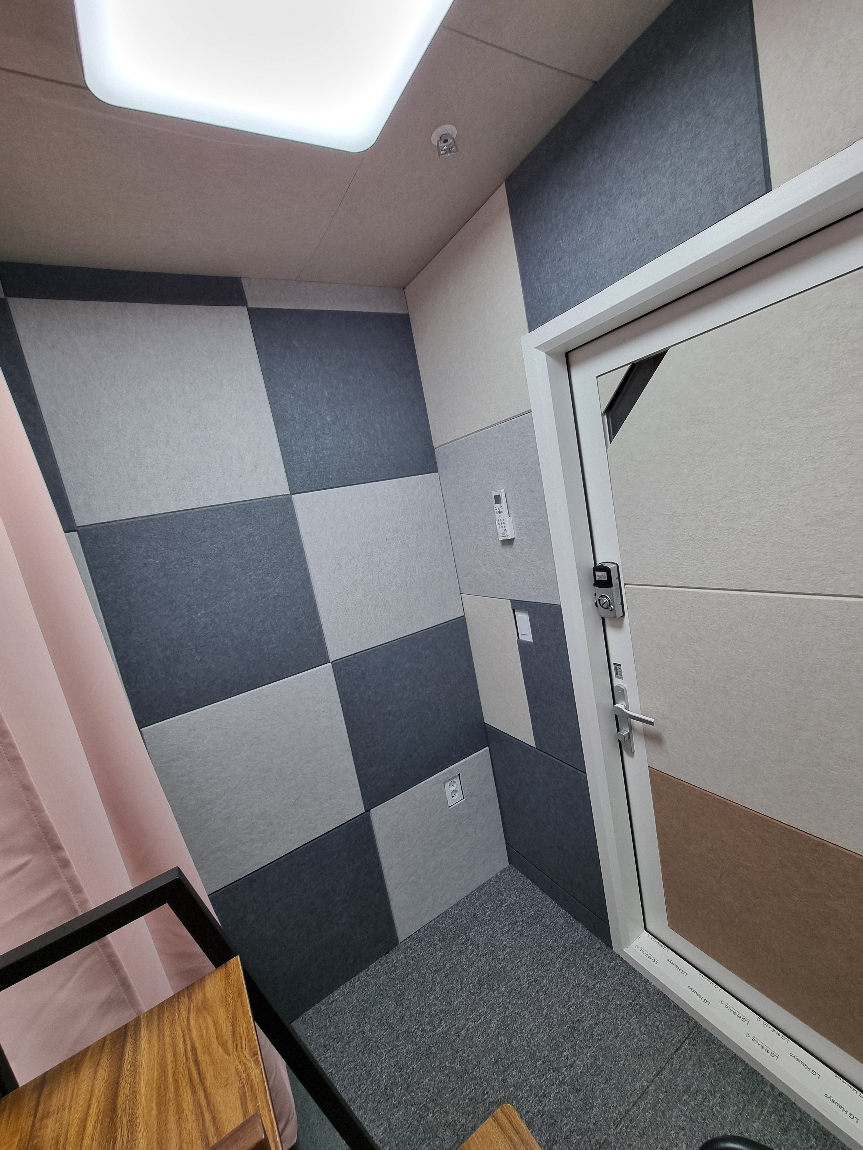 3번째 스튜디오 사진