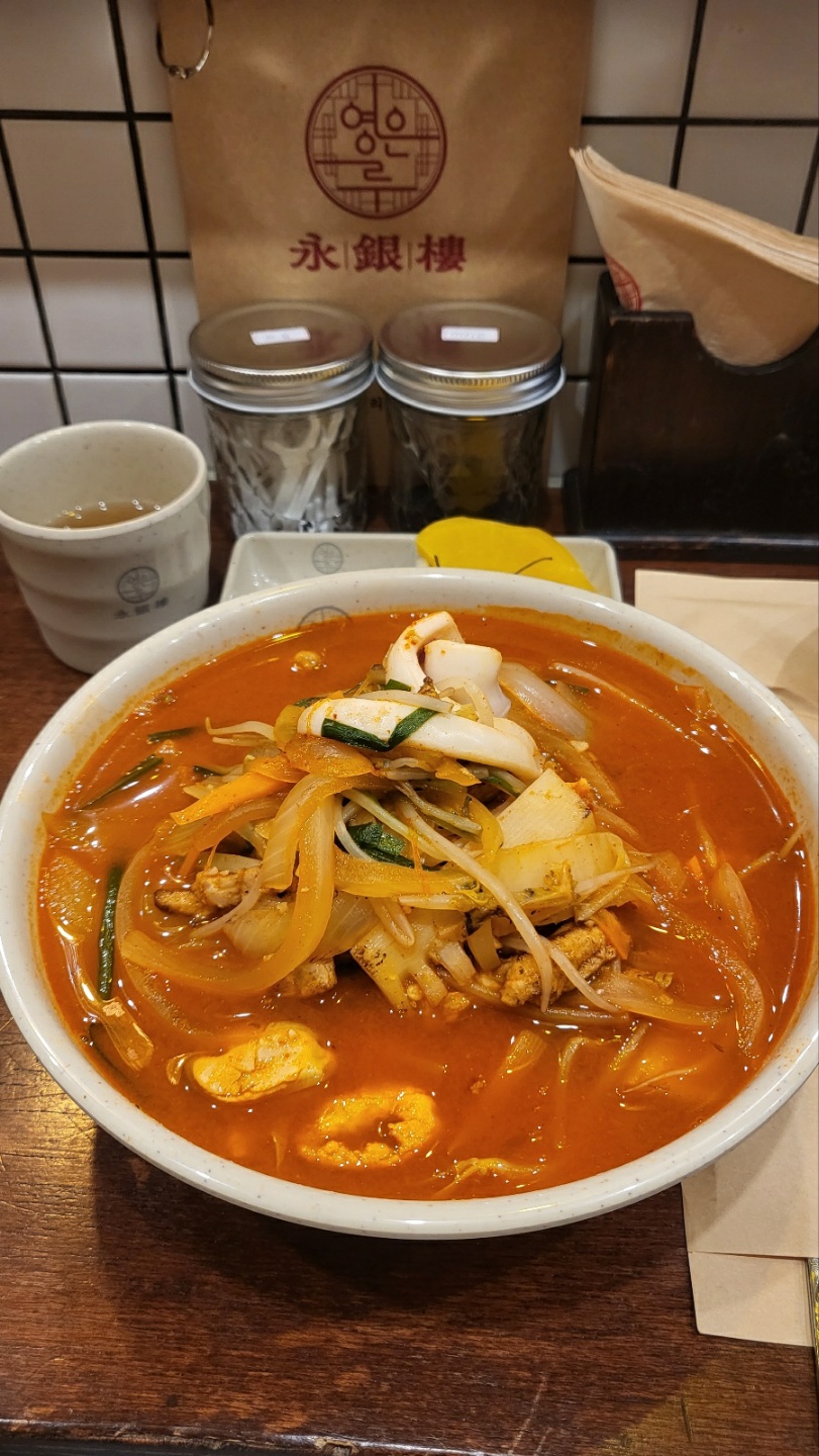영은루