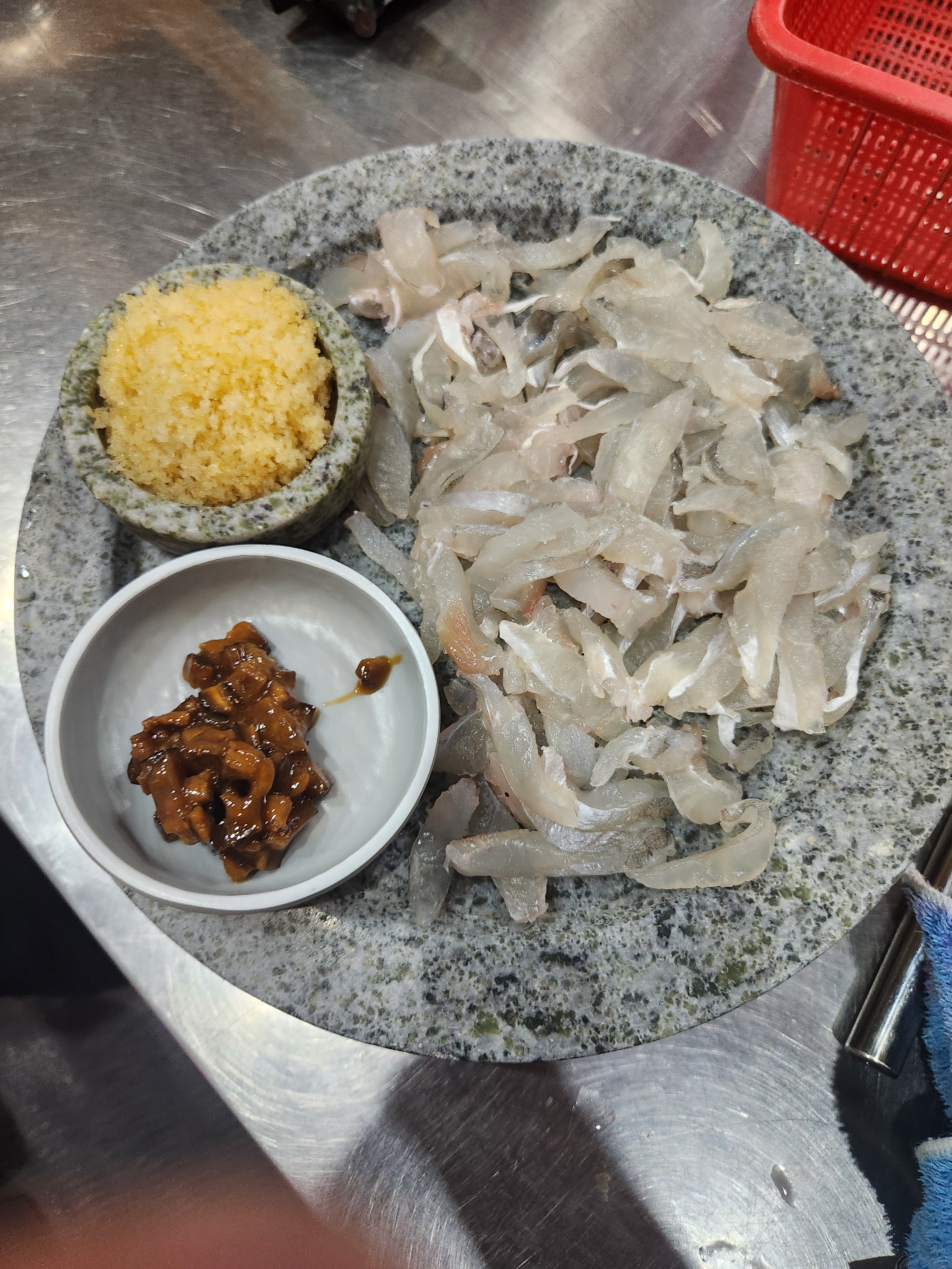 못난이세꼬시회 동탄점
