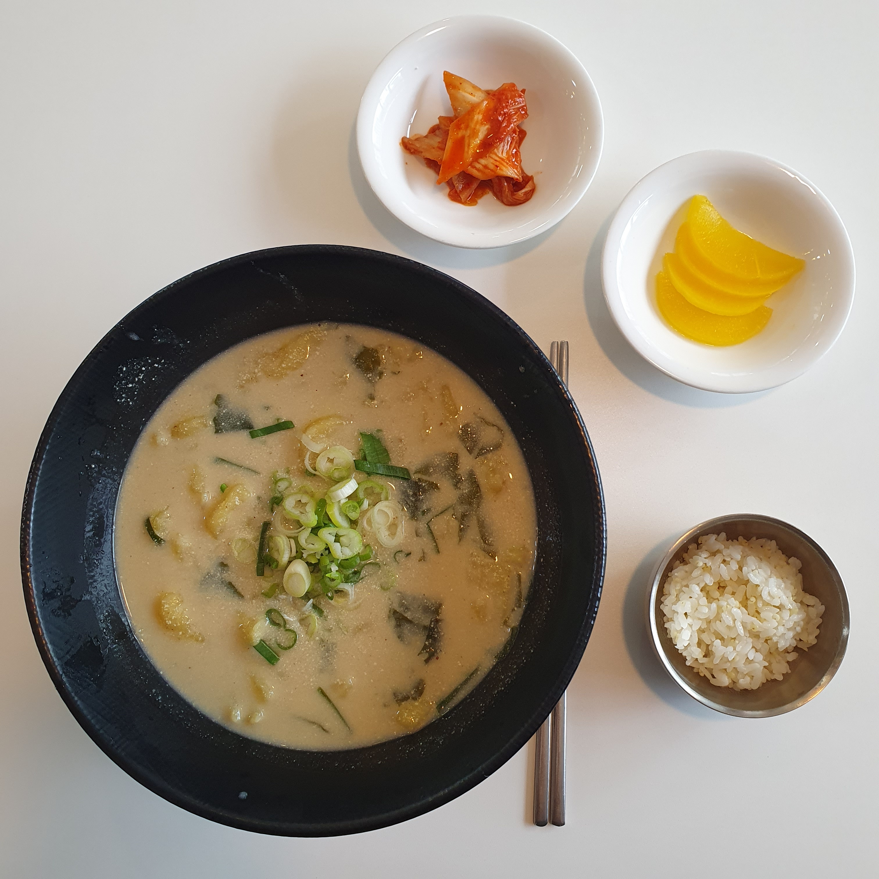 본가야밀면