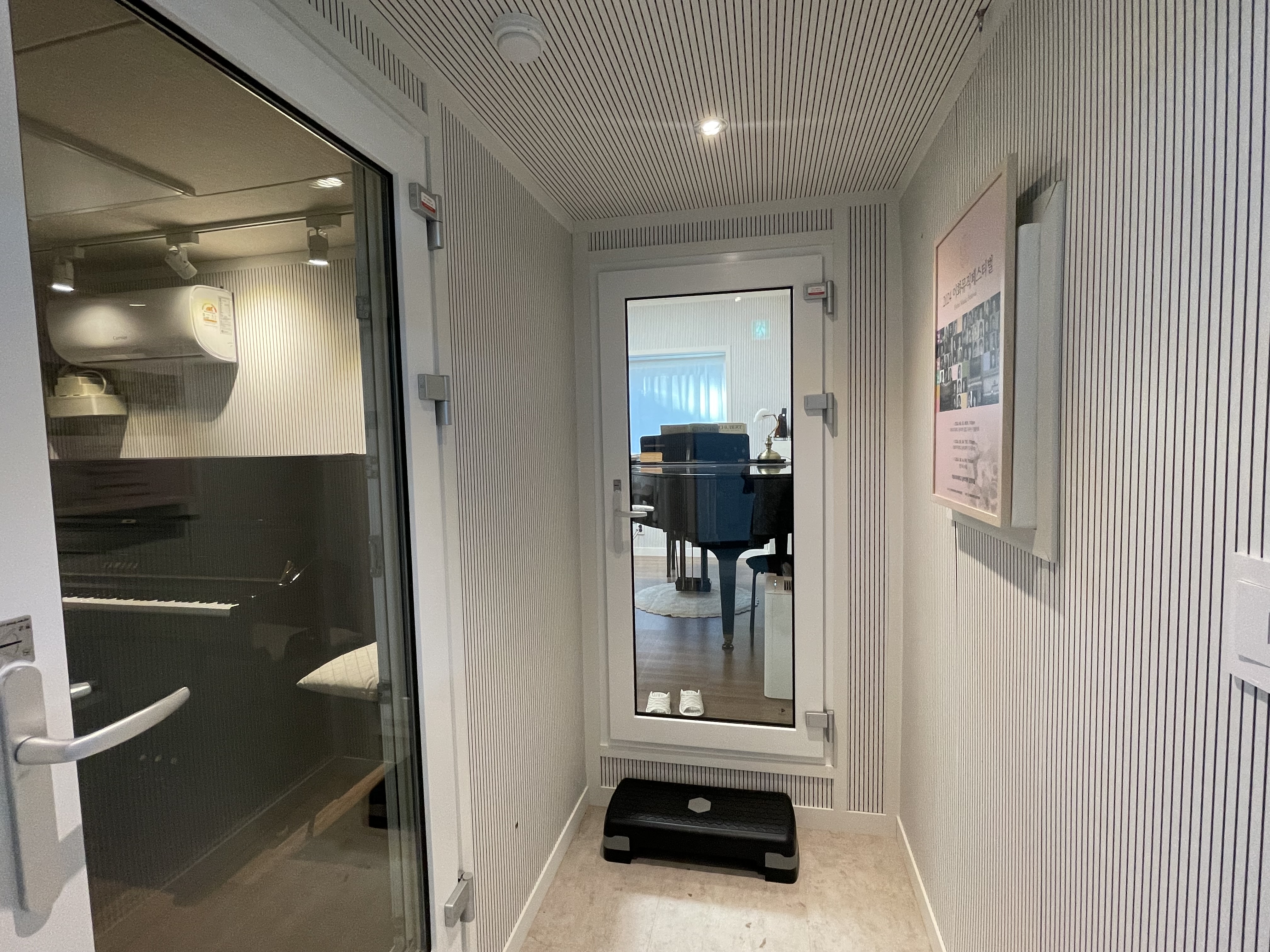 2번째 스튜디오 사진