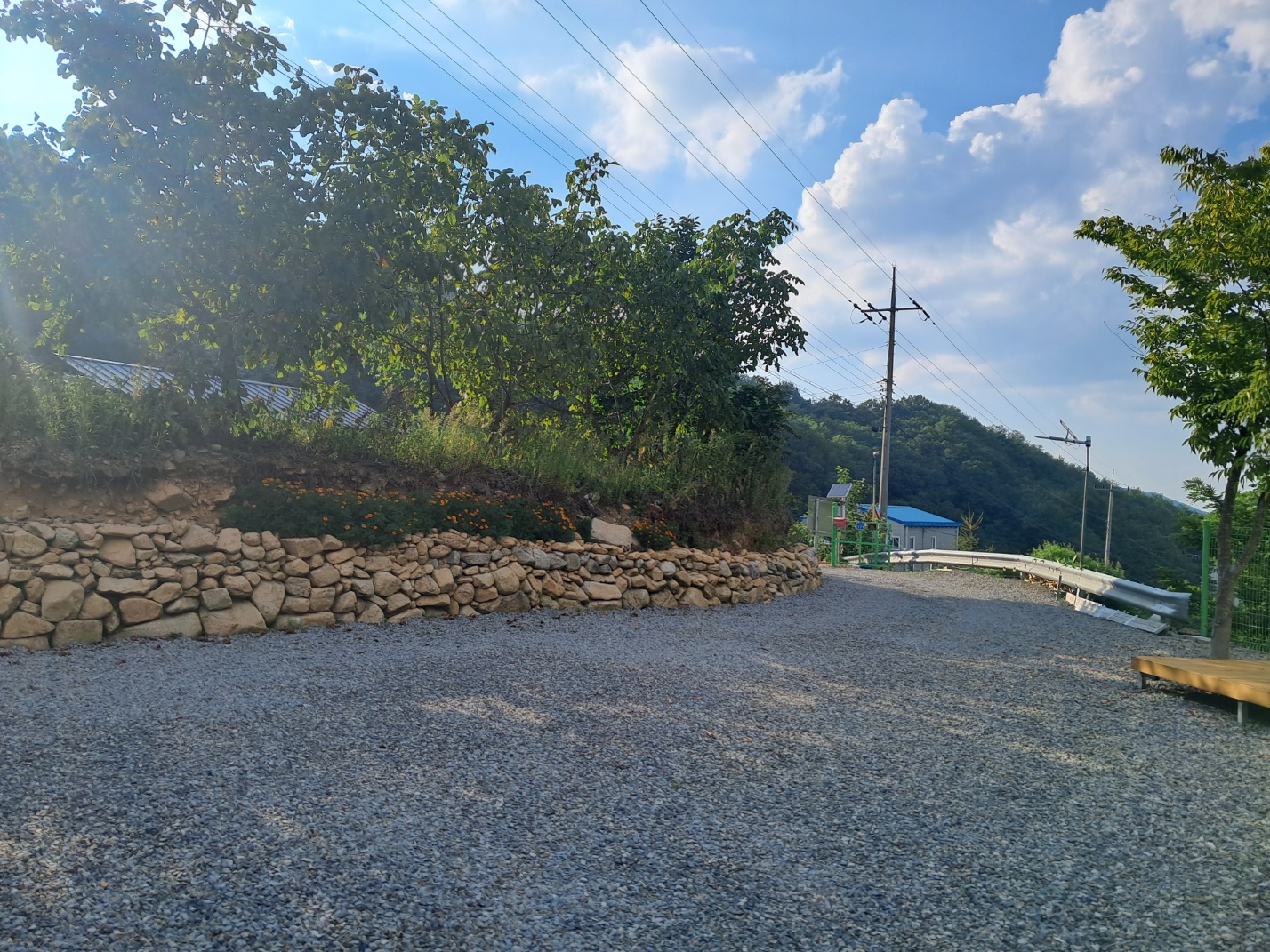 돌담캠핑장