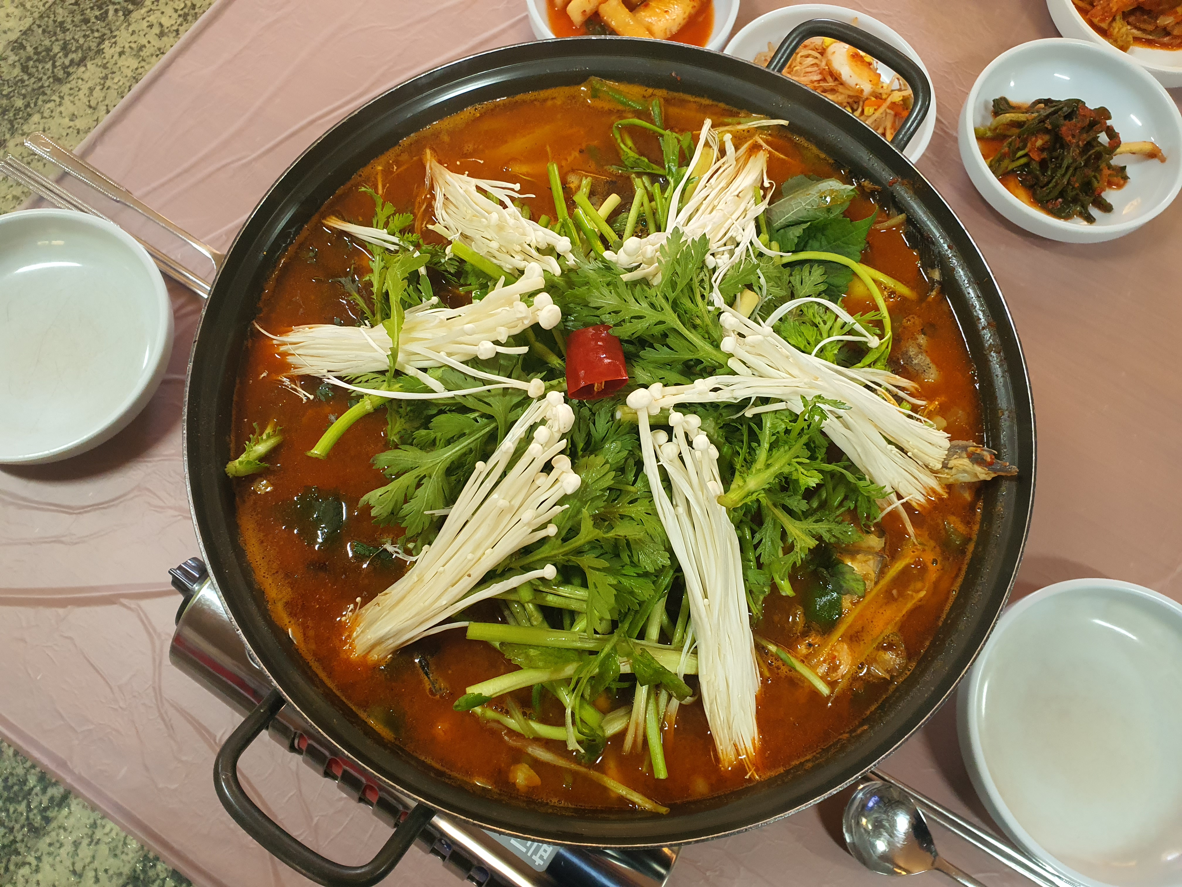 대요민물매운탕