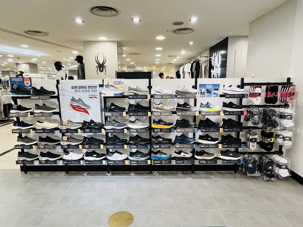 스케쳐스 롯데백화점 관악점
