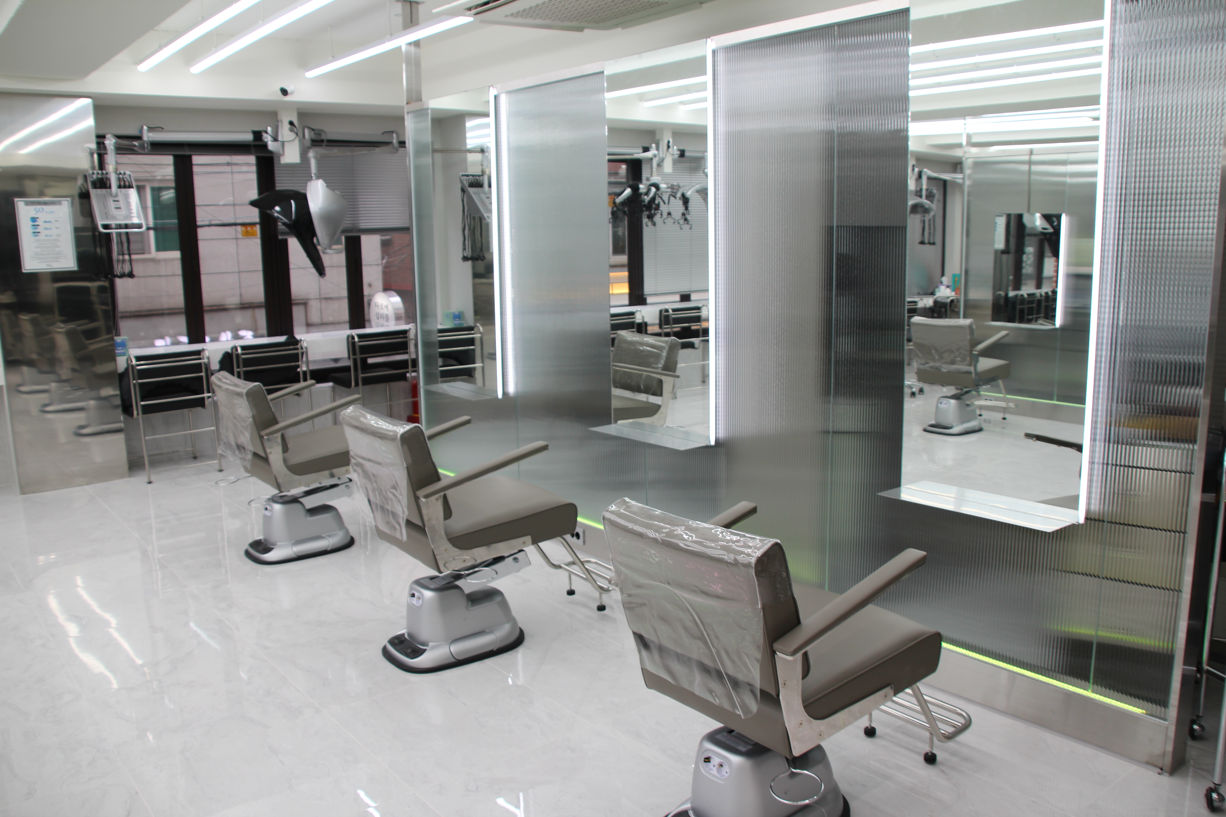 보그헤어 홍대거리점 대표 이미지