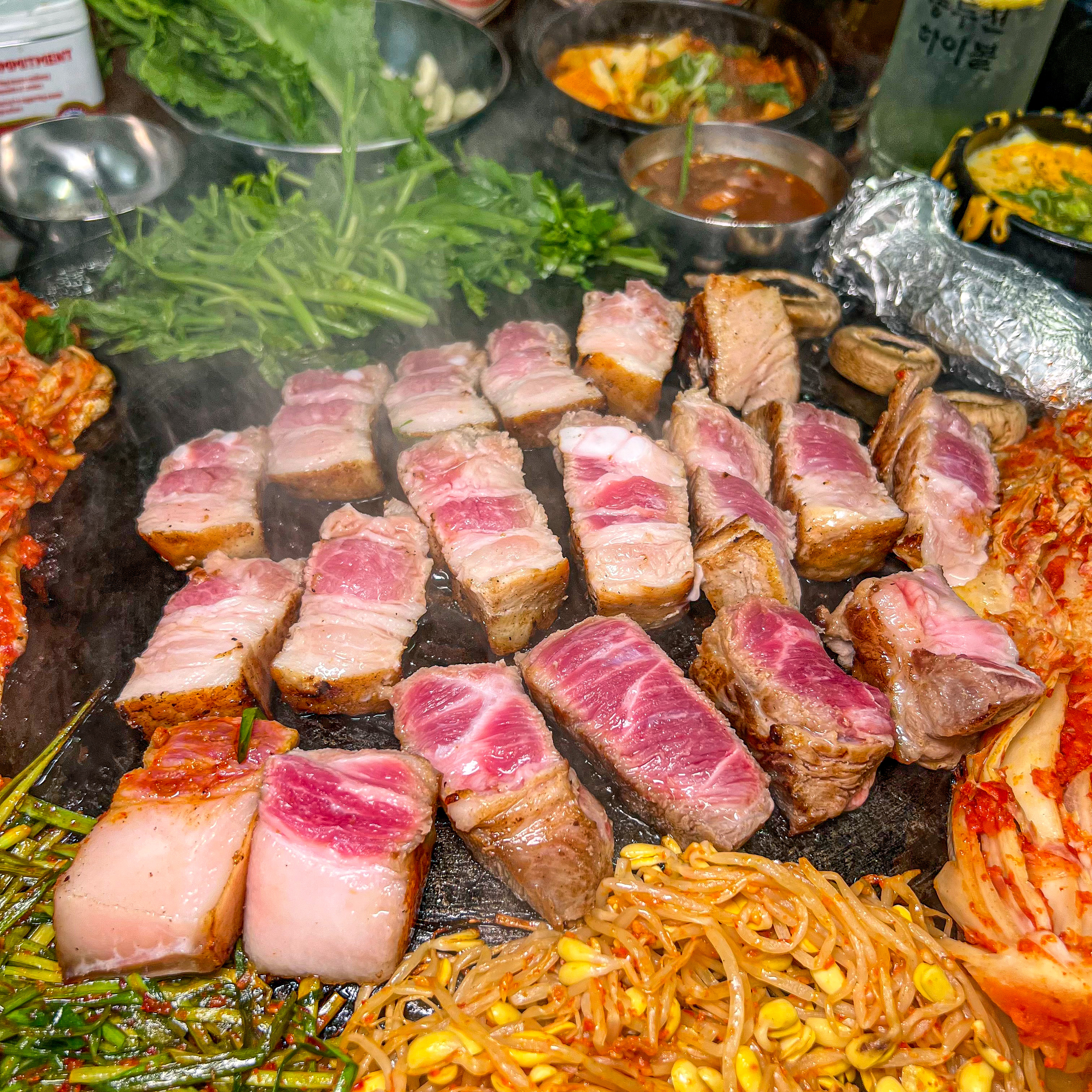 동두천솥뚜껑삼겹살 광주풍암점
