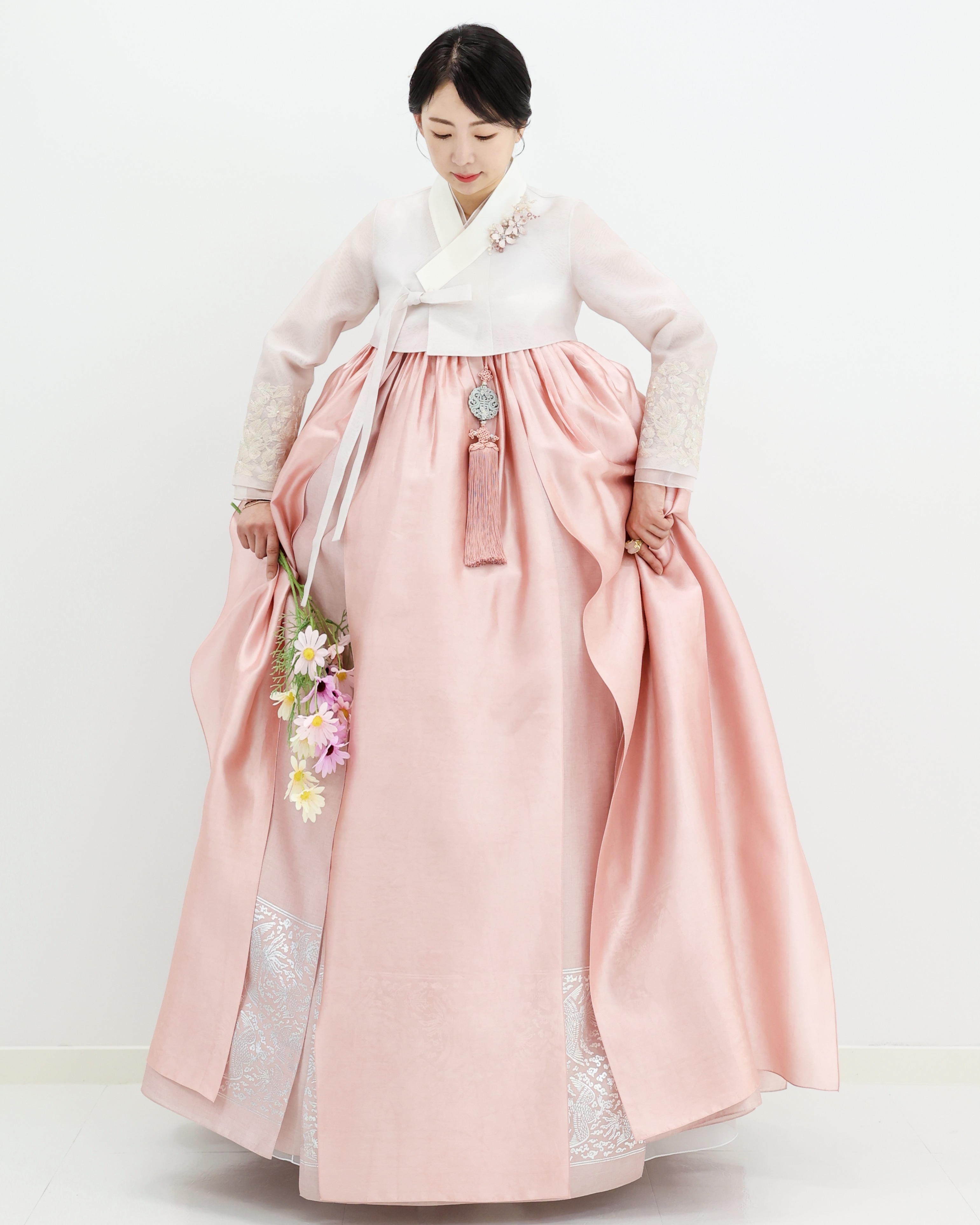 나라 더날한복