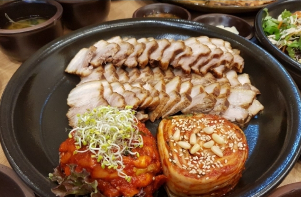 고향왕족발보쌈오송점