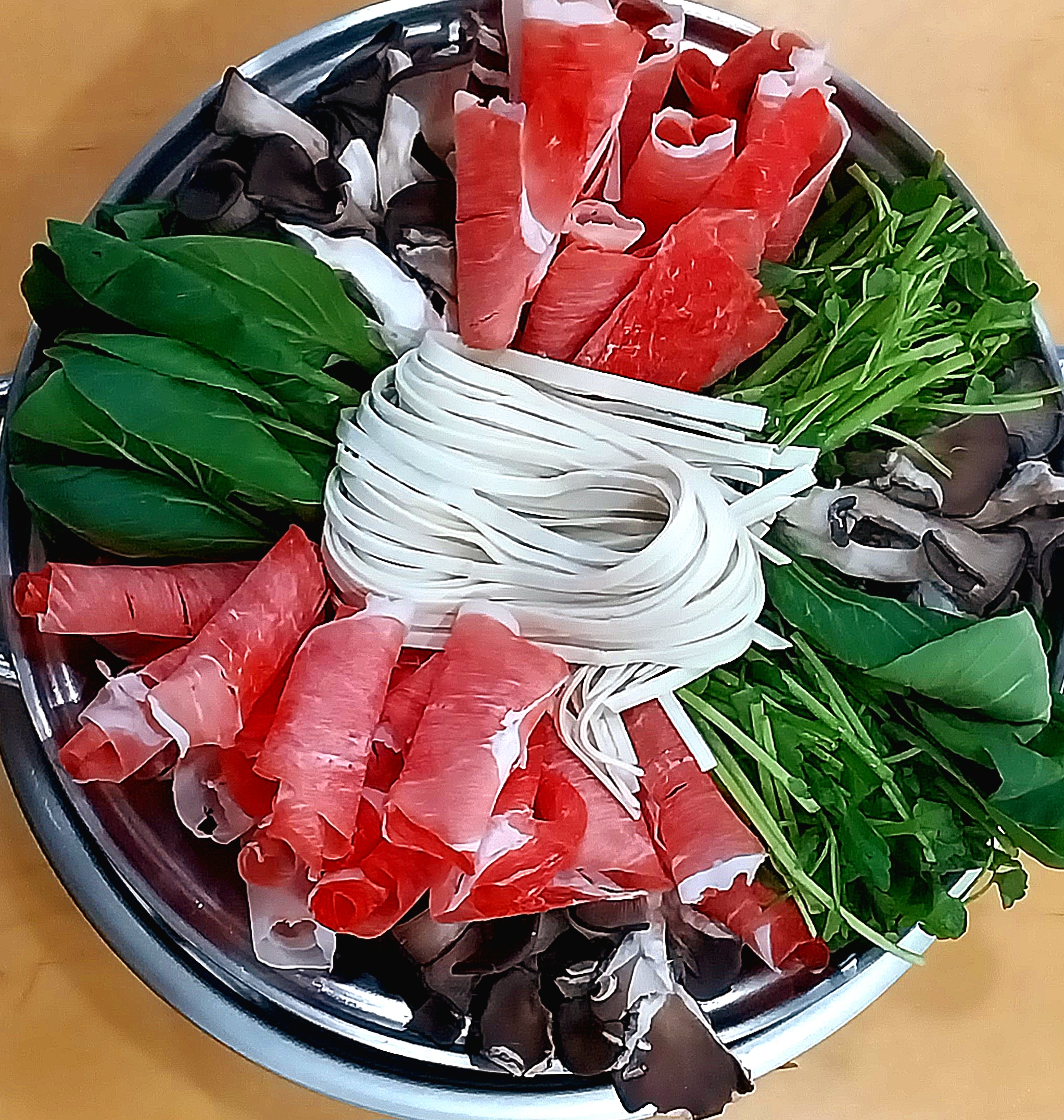 예향얼크니손칼국수 예산점