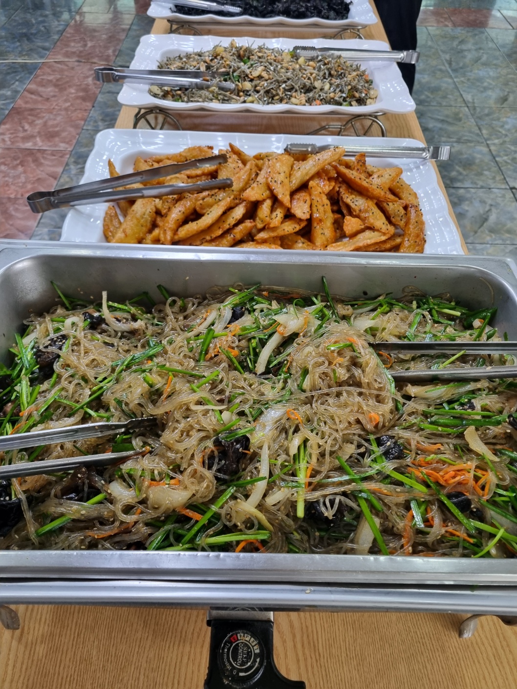 하늘땅한식뷔페
