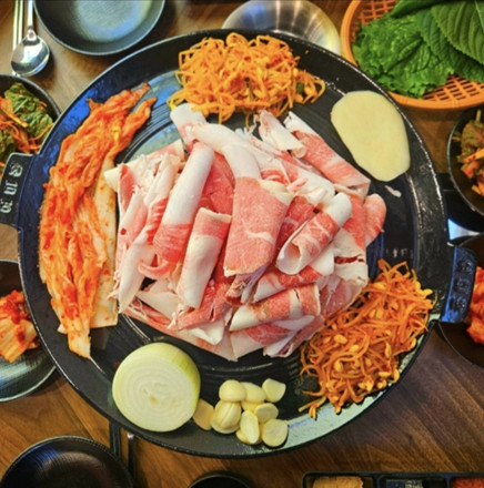은계호수솥뚜껑삼겹살