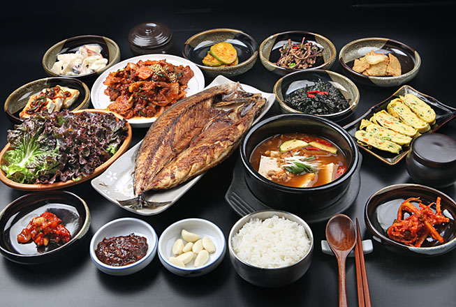 행복이 가득한 밥집