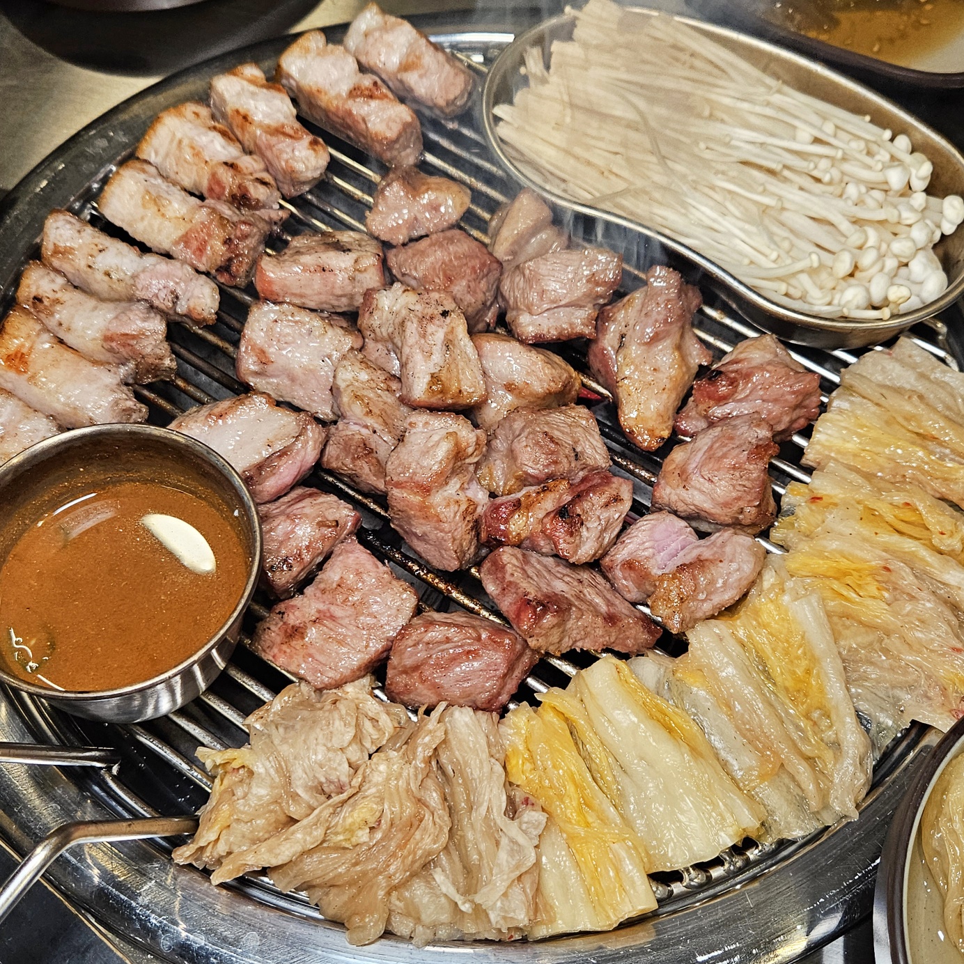 육함