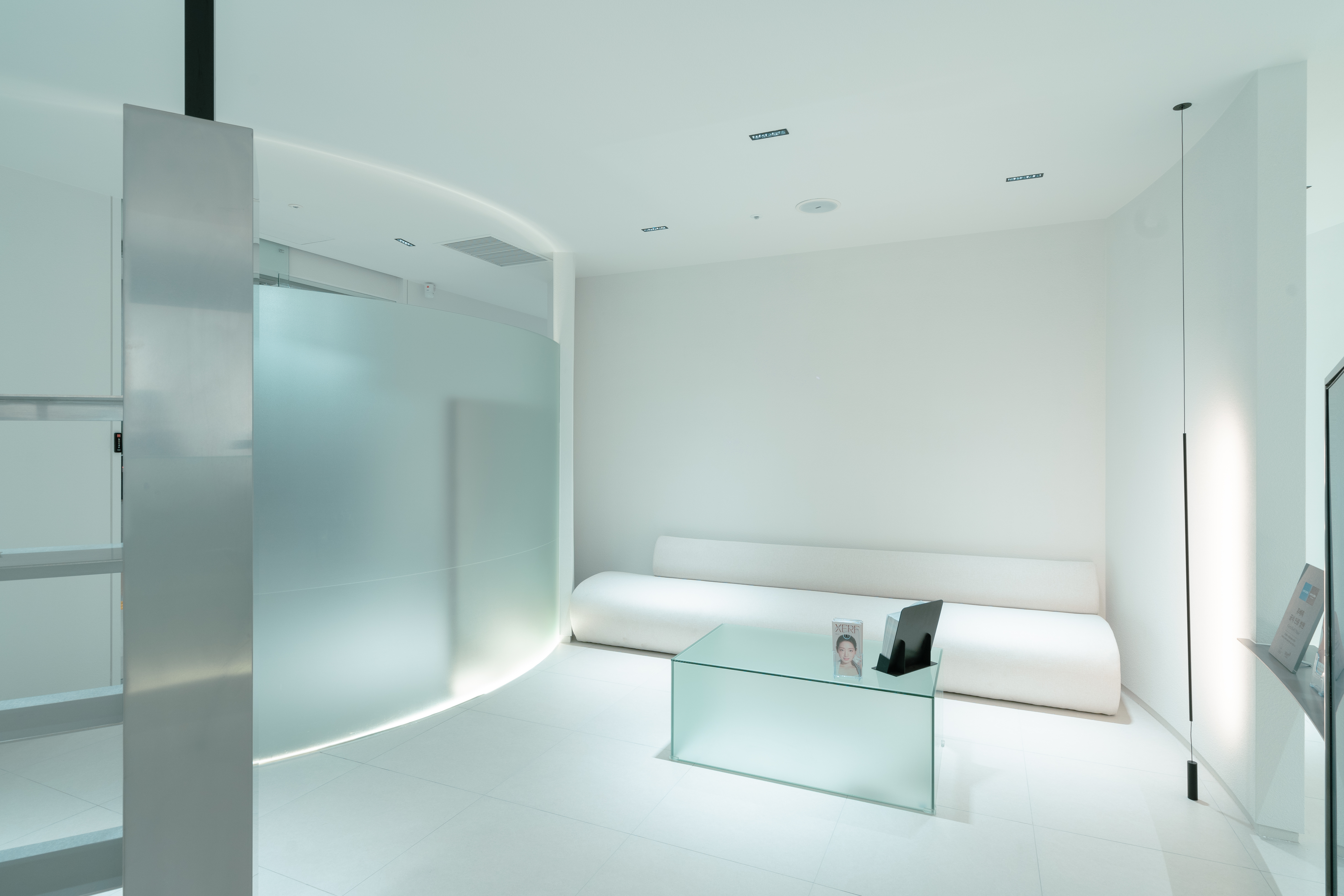 톡스앤필의원 부산서면 대표 이미지