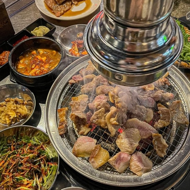 반지하 성안길점