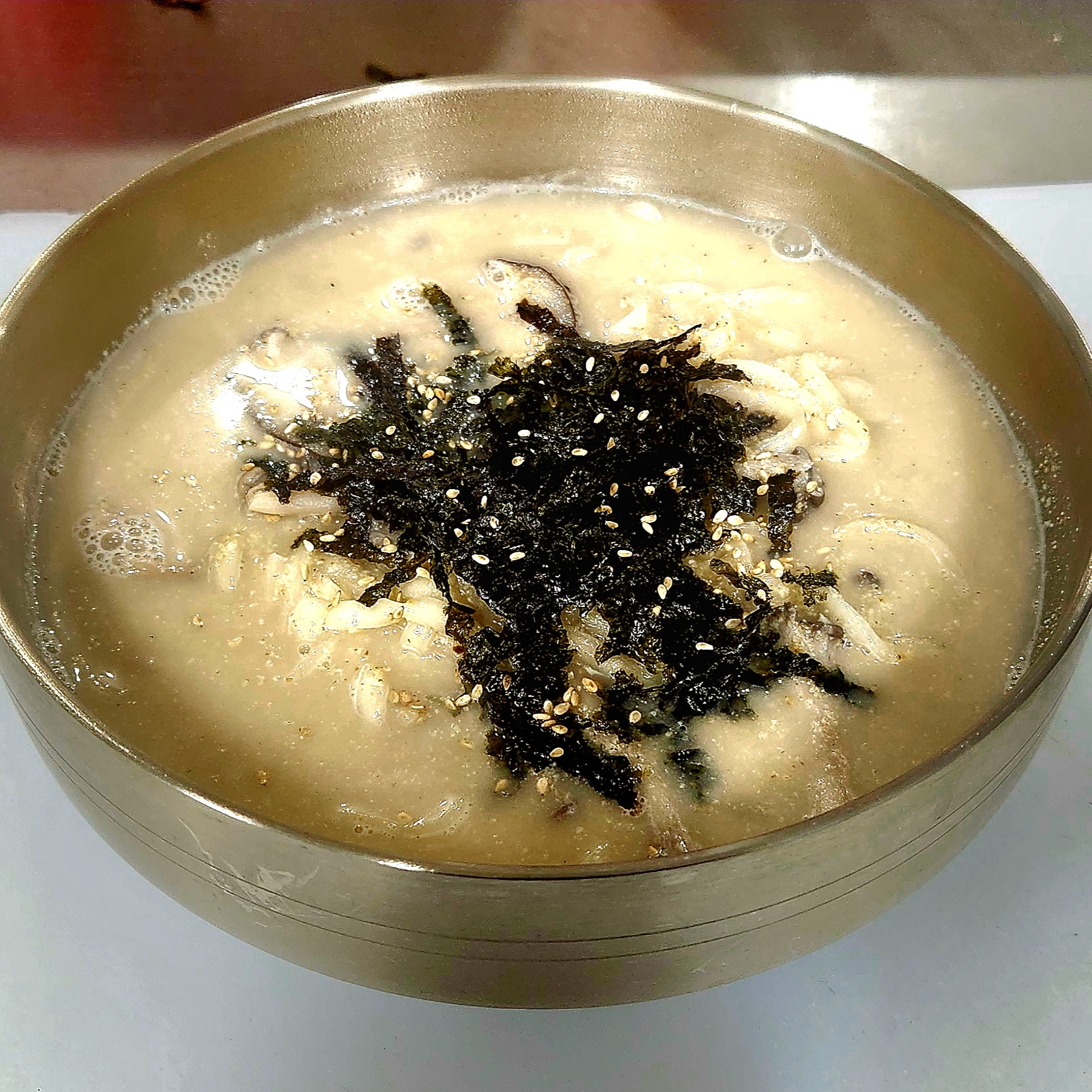 메밀골막국수