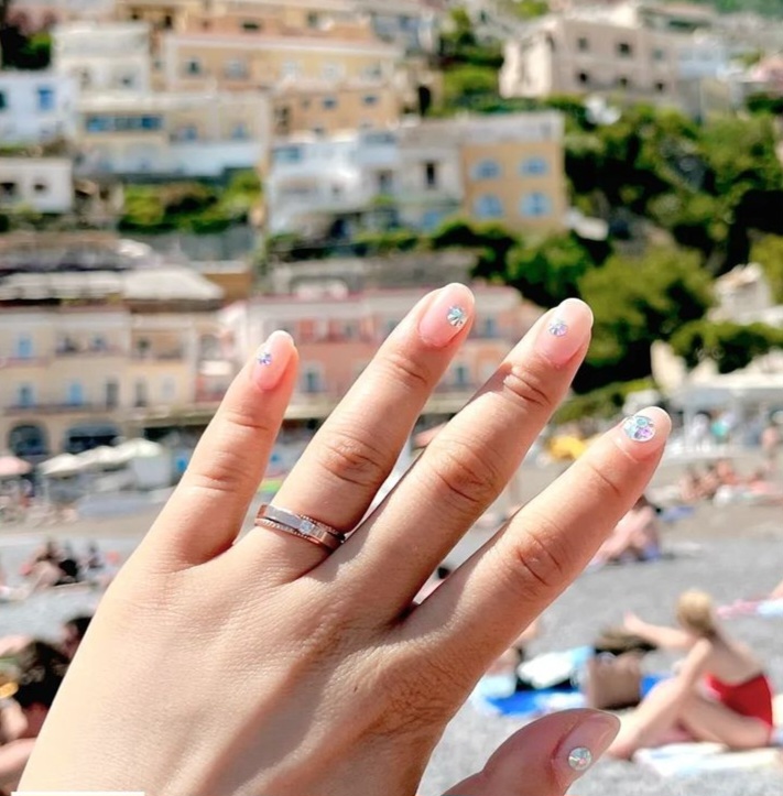 네일블로우 대표 이미지