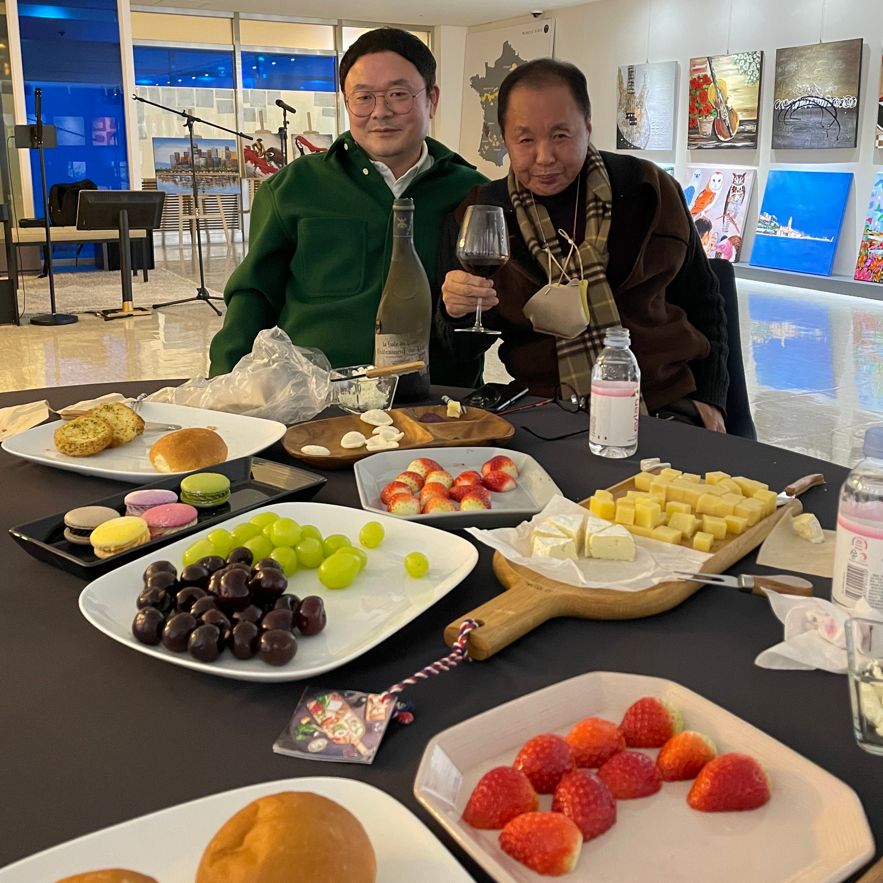 몽크라페갤러리