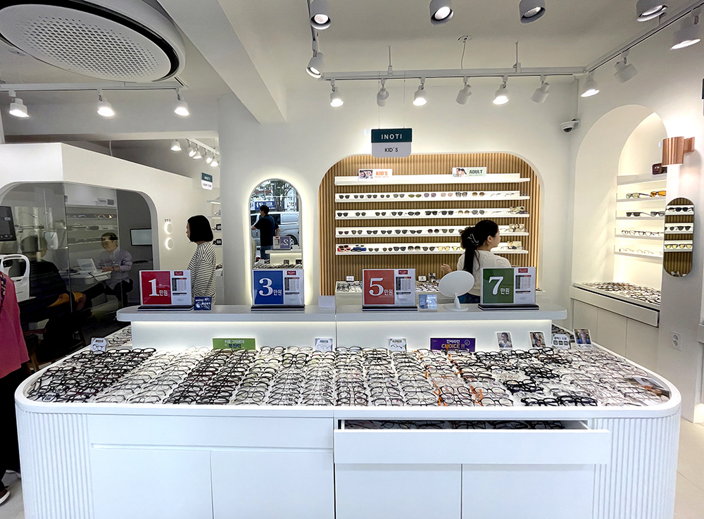 이노티안경 서울신길점 대표 이미지