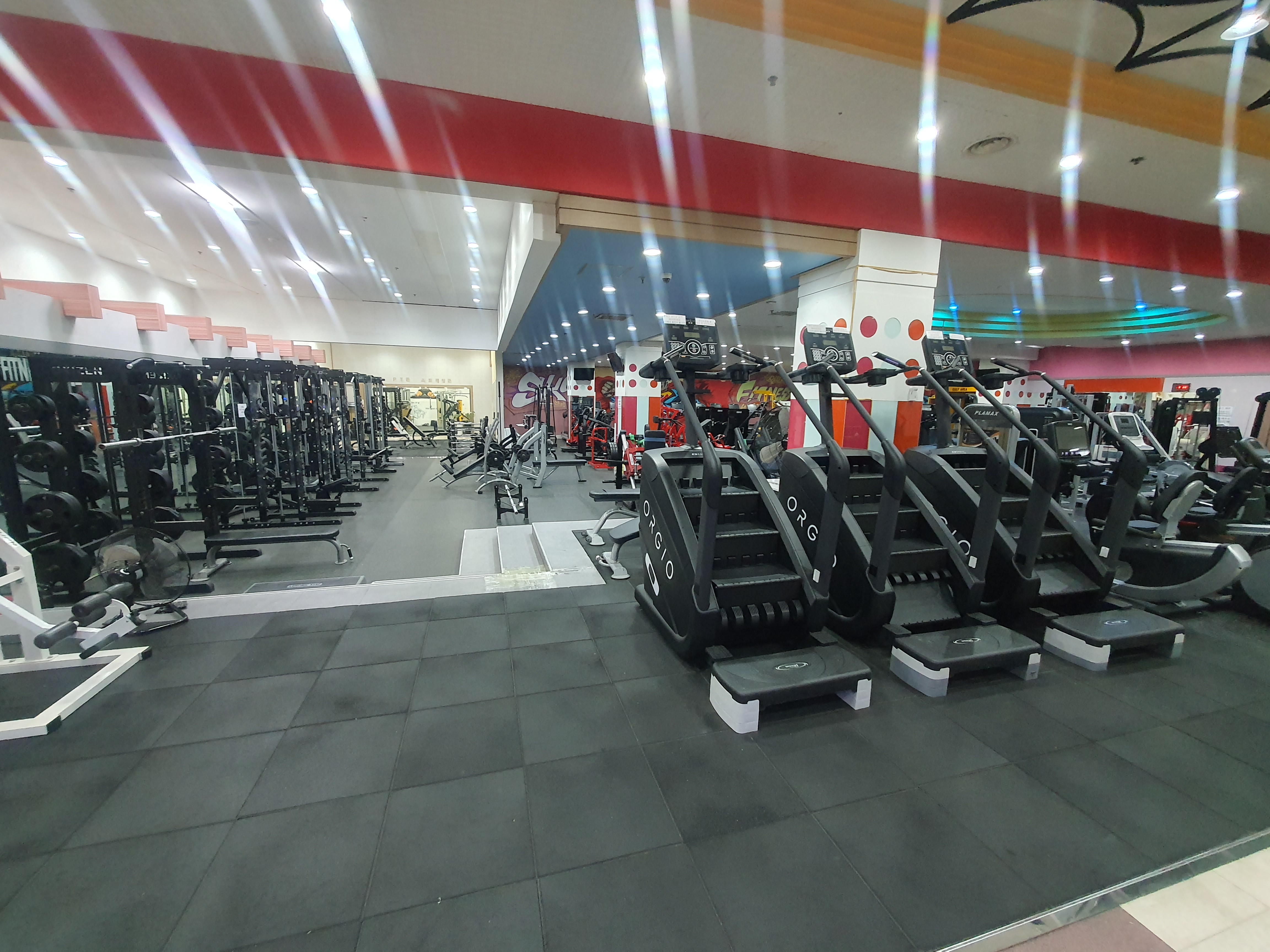 동춘동스카이휘트니스 내부 또는 관련 모습