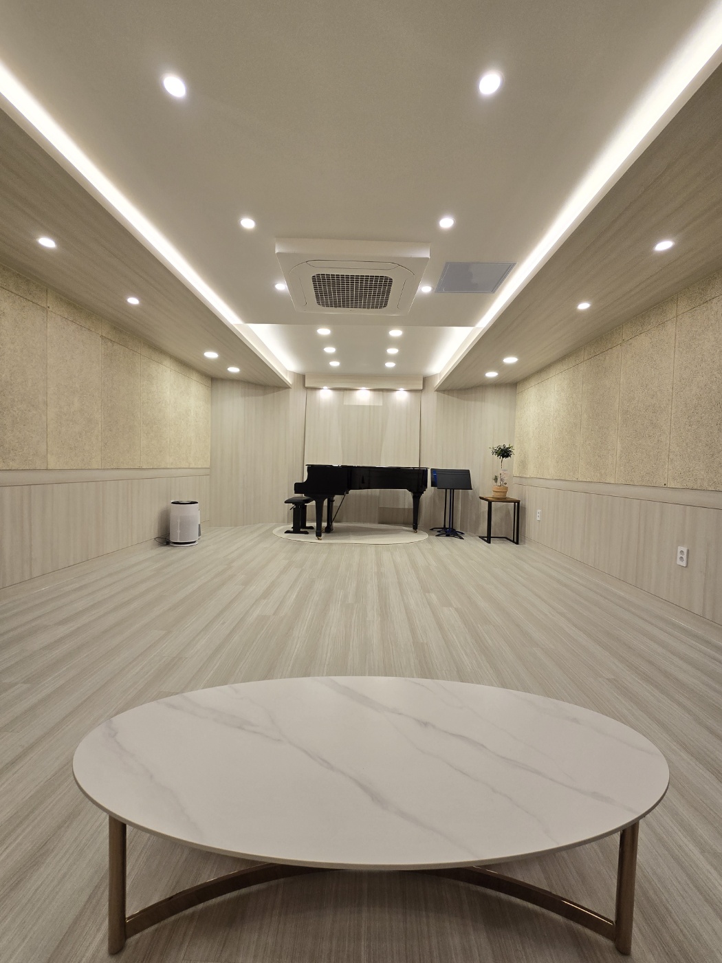 1번째 스튜디오 사진