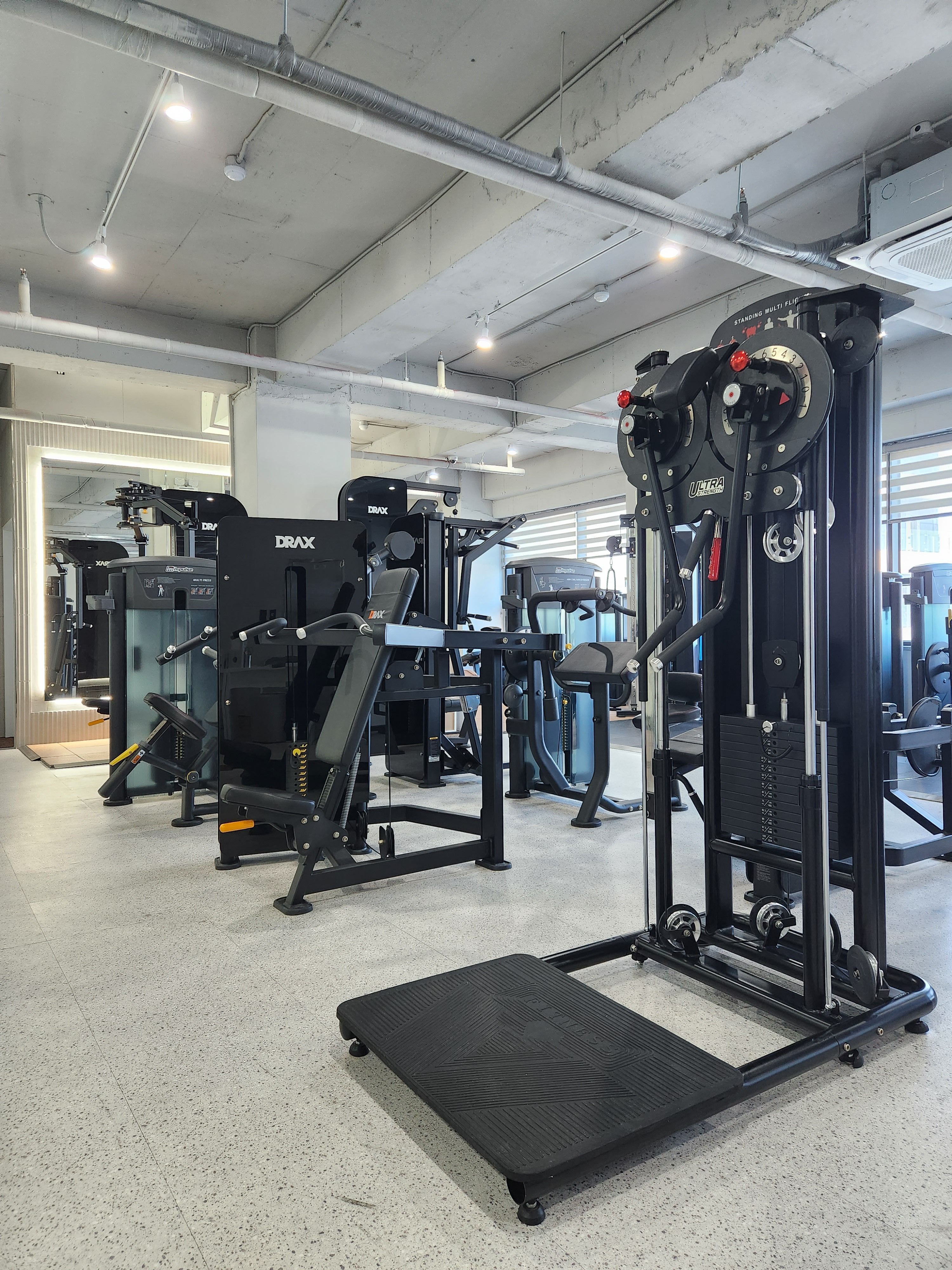 리플래쉬 헬스 내부 이미지