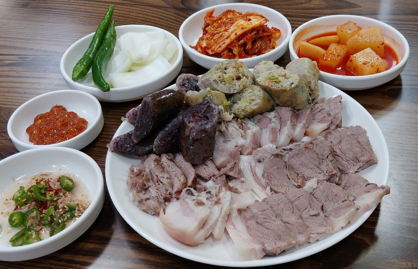 장보고순대국