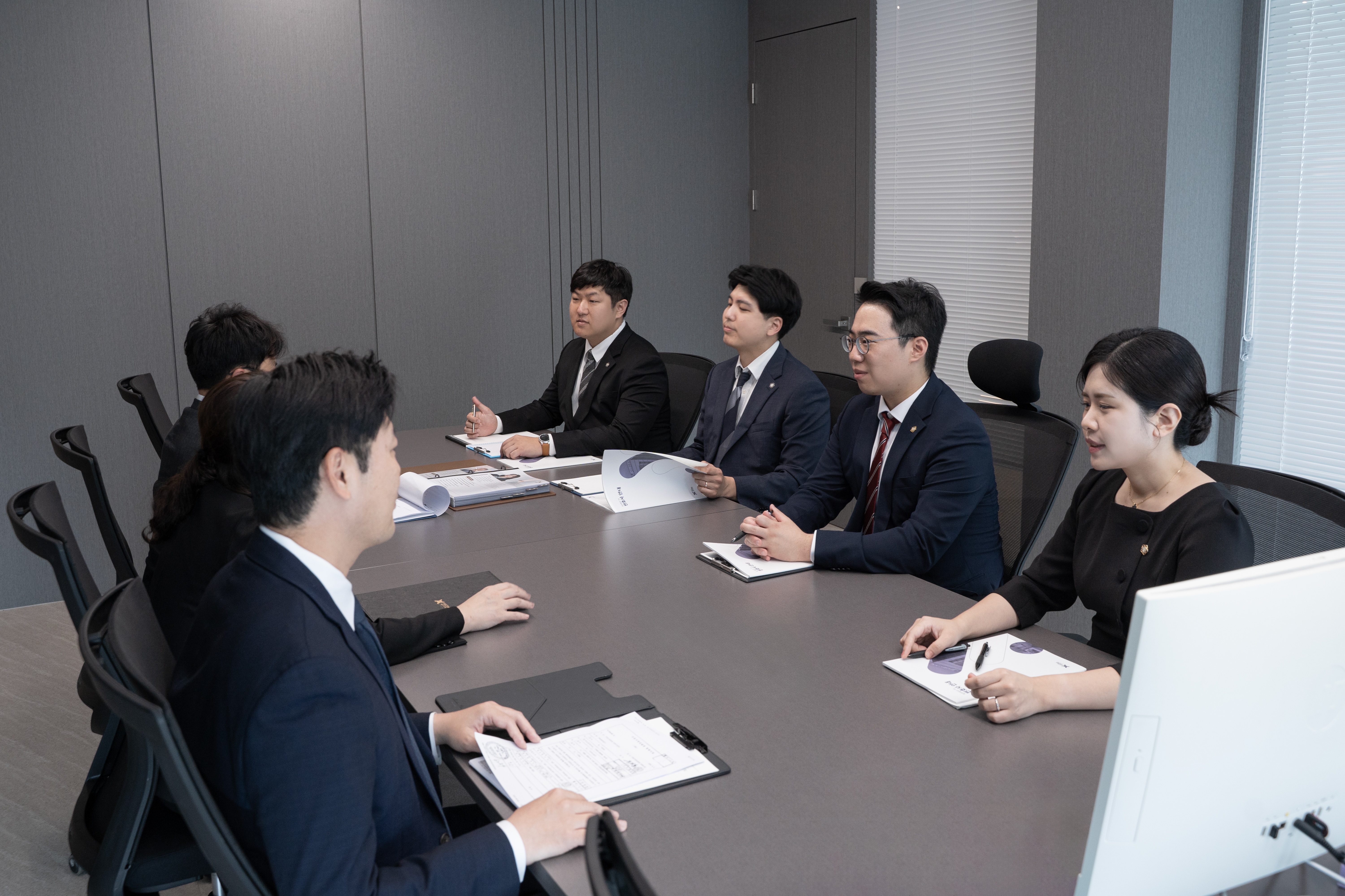 법무법인 YK 평택 분사무소 형사전문 내부 또는 관련 모습