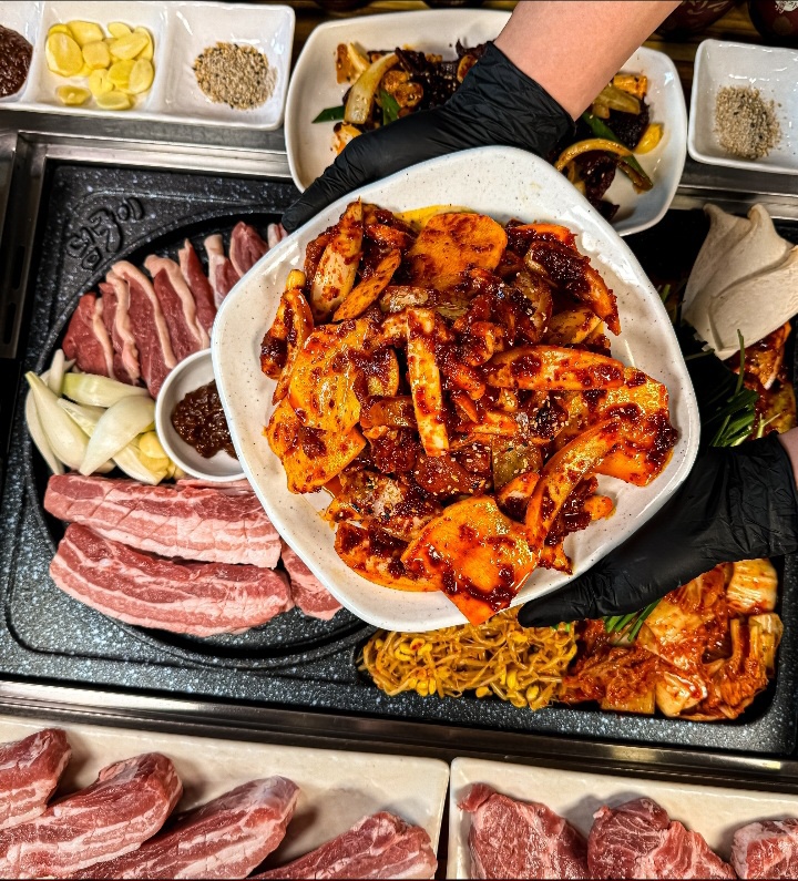 토기장이 오리&삼겹살 전문점