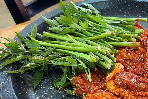 무의도맛집 웰빙미나리쌈밥