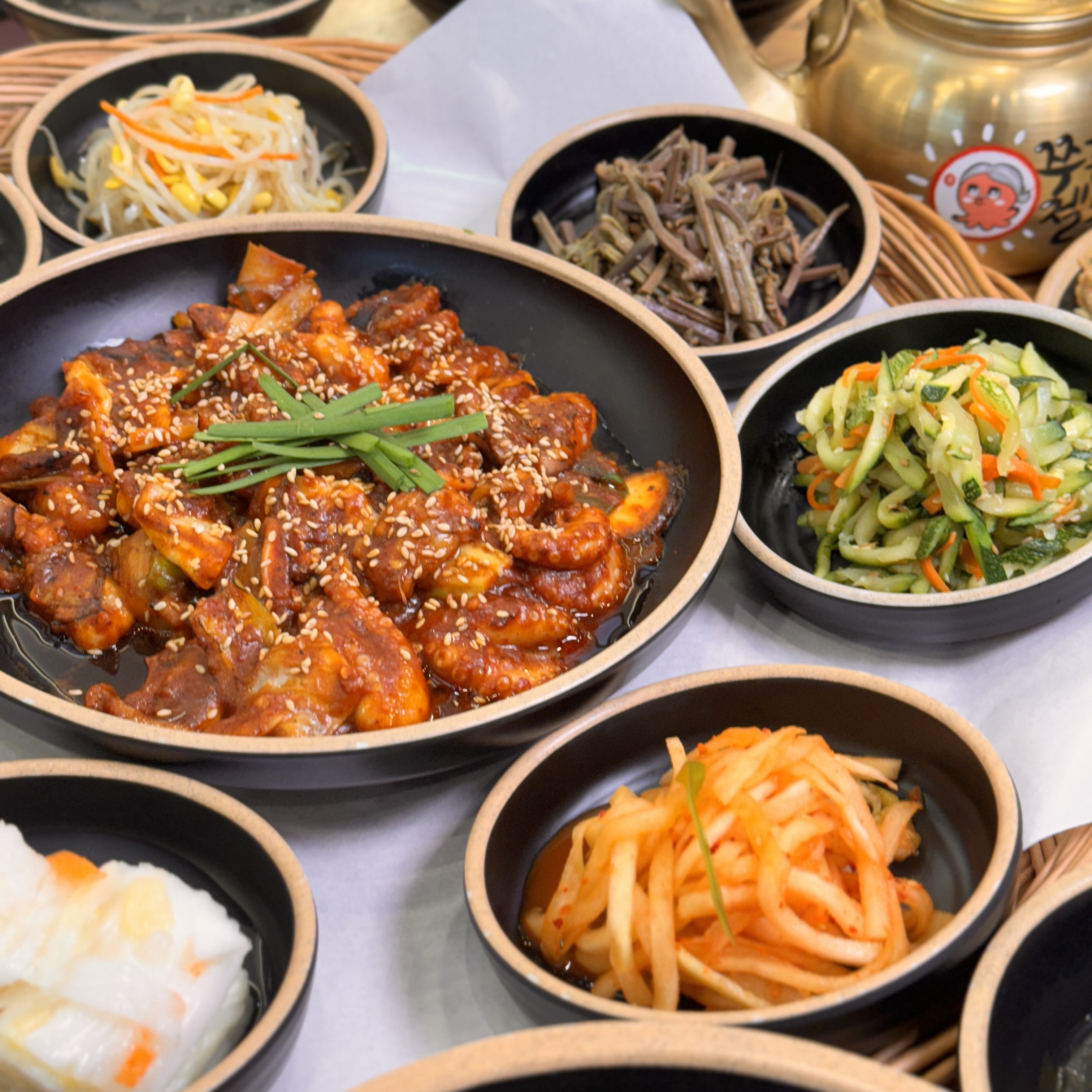 통큰솥뚜껑닭볶음탕 방배동할매쭈꾸미 당산역점