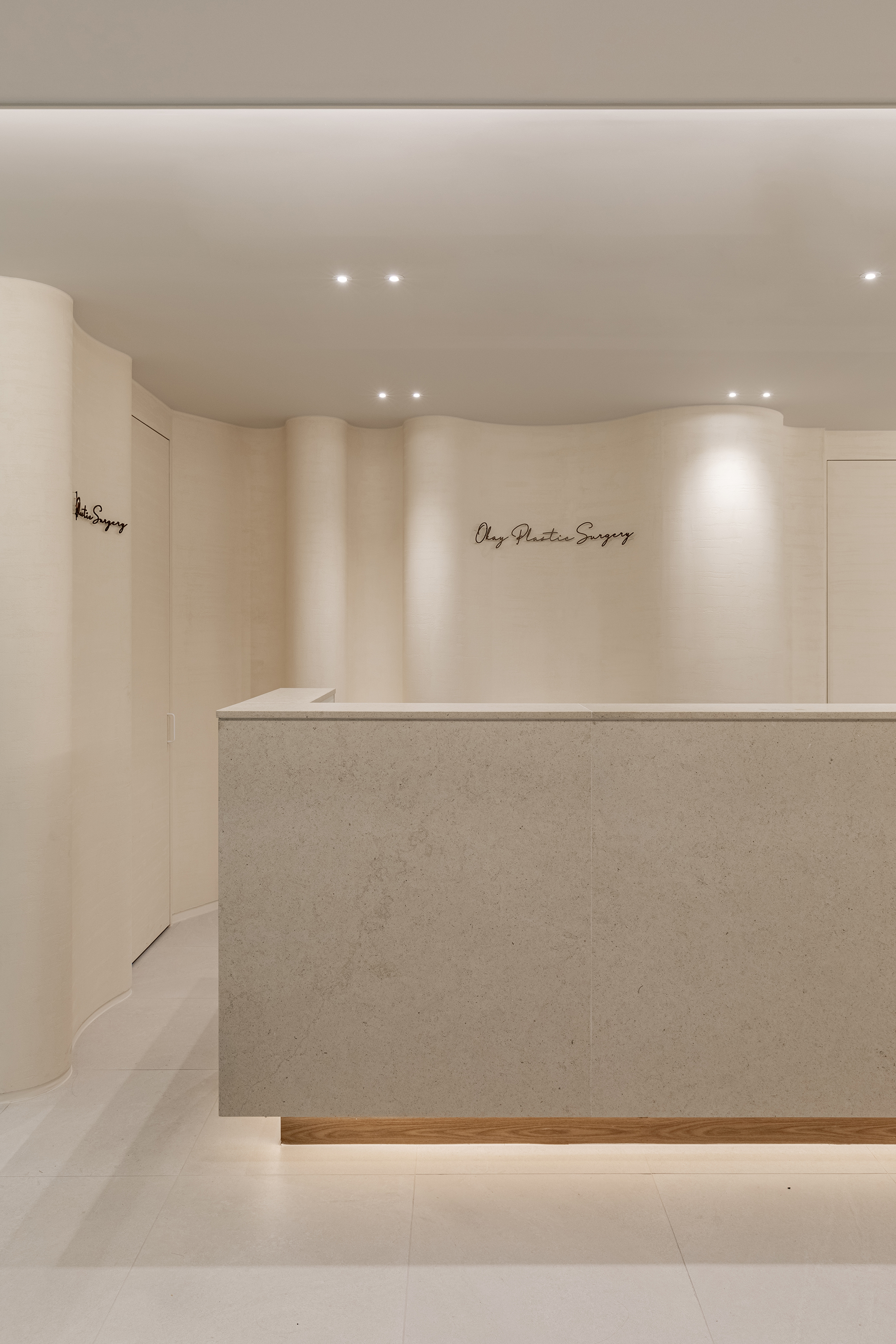 청담오케이성형외과의원 피부여성클리닉 대표 이미지