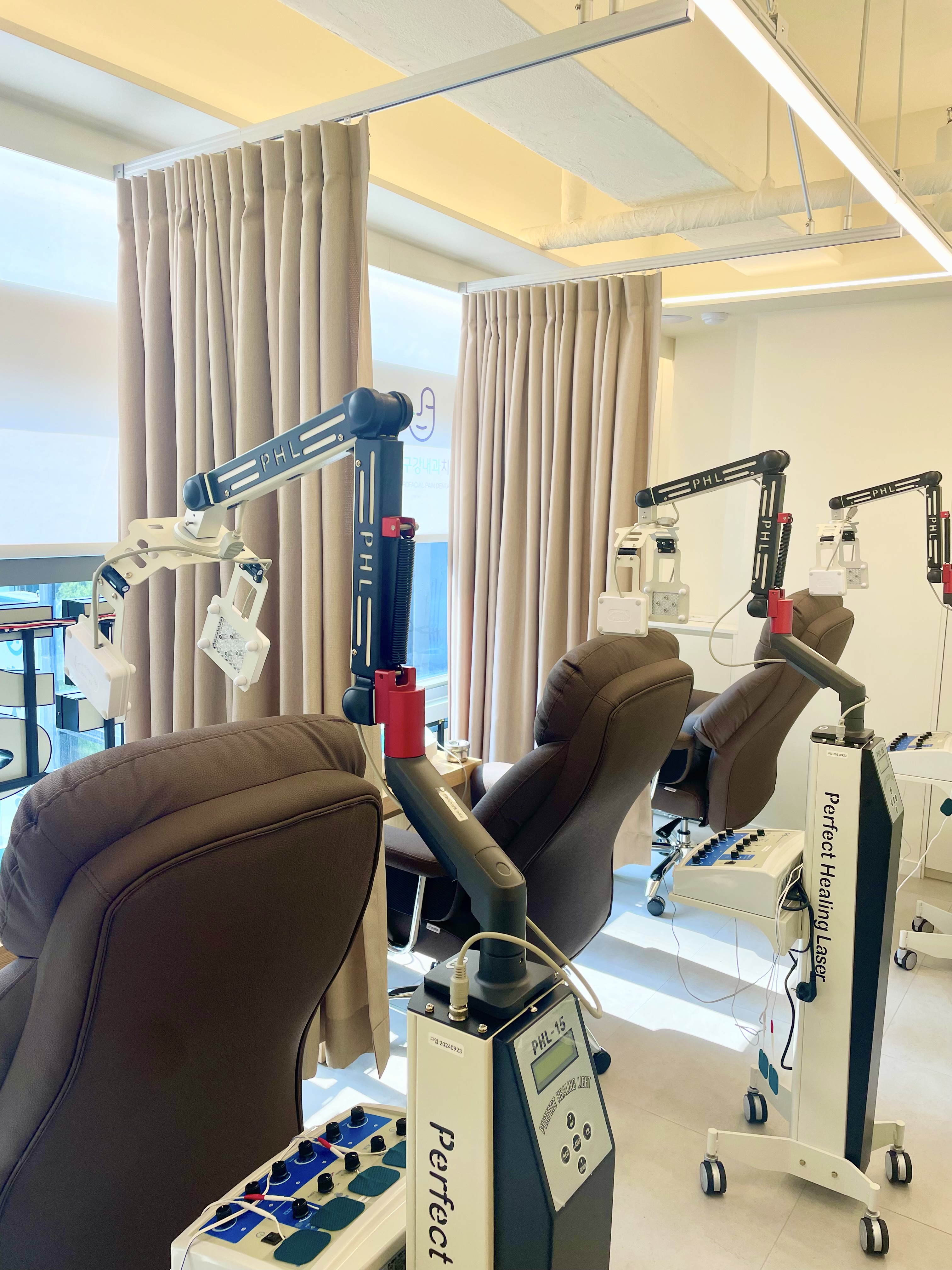 시청서울구강내과치과의원 대표 이미지