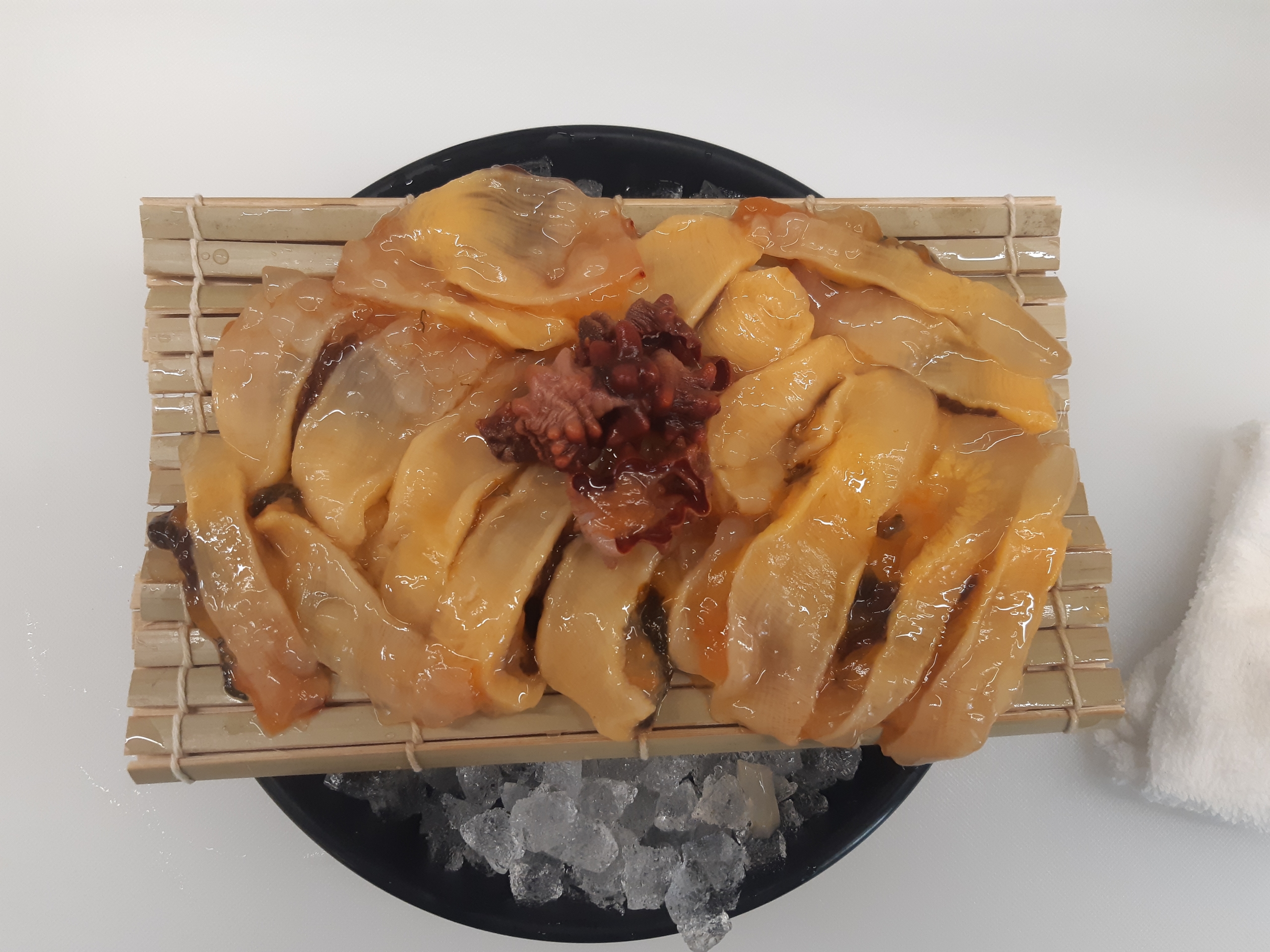 영종신선물회회전문점