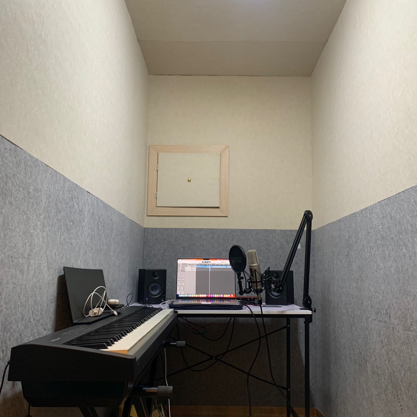 3번째 스튜디오 사진