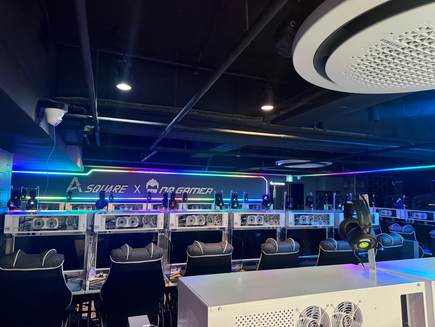 에이플 PC CAFE 경희대점