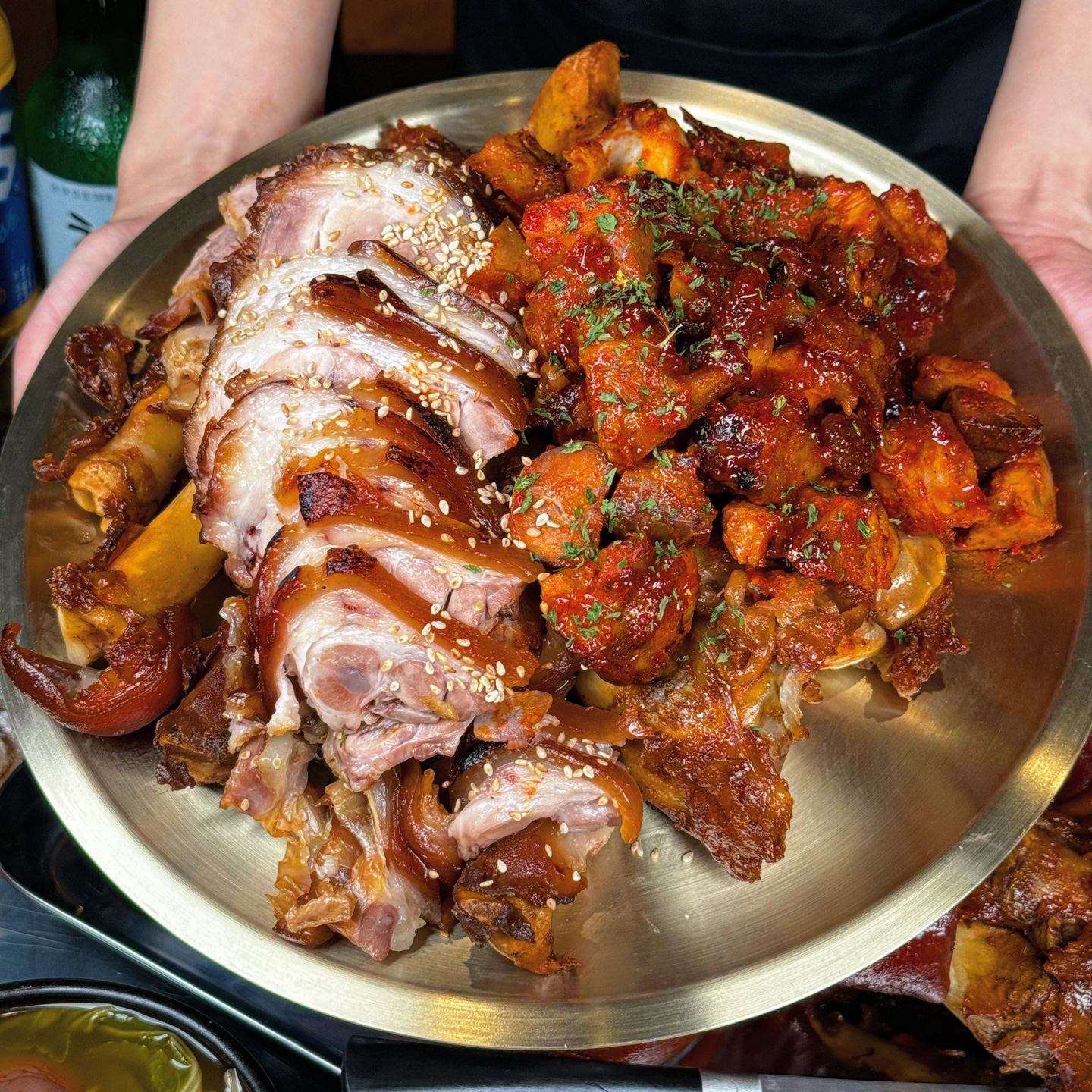 참숯에 구운 무한족발