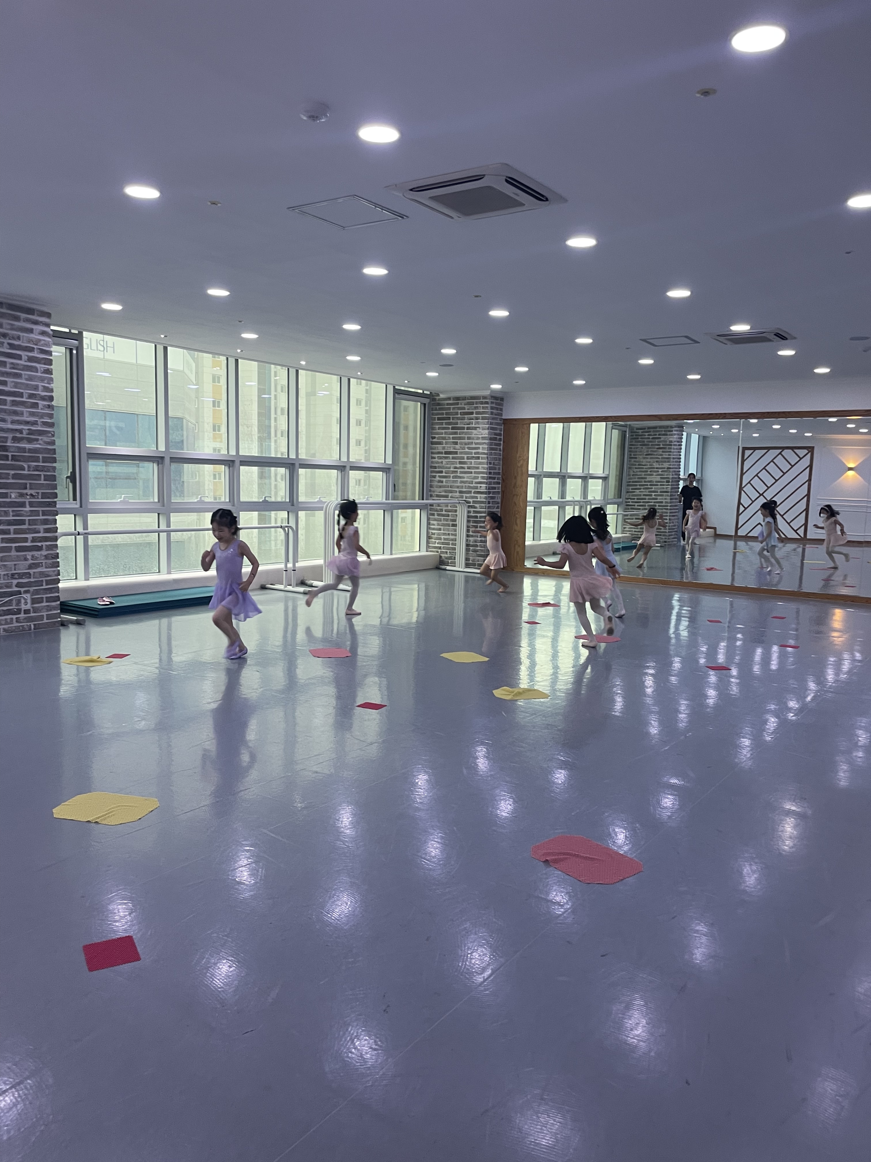 발레스튜디오톡톡 산척점